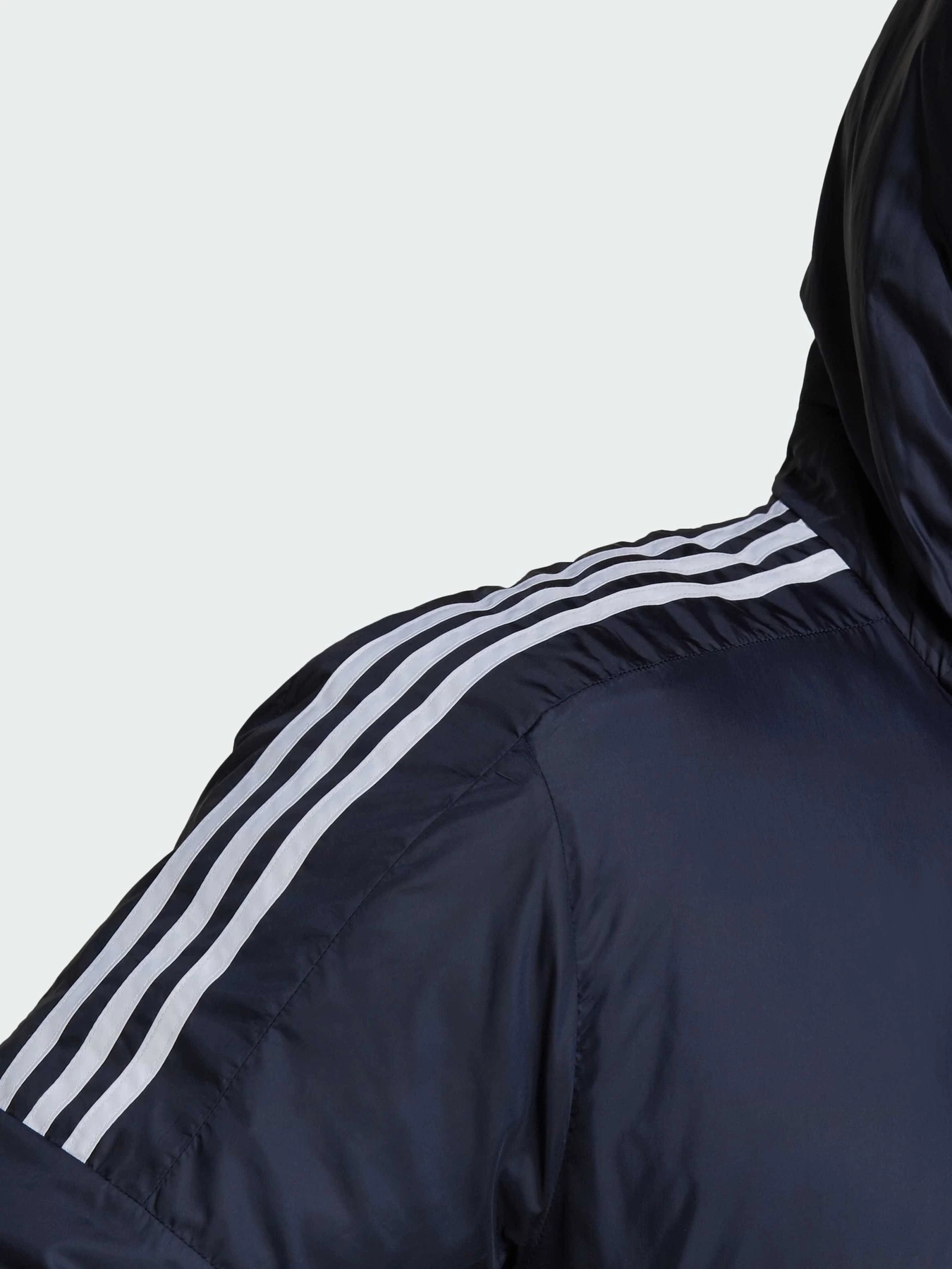 Куртки и дубленки Adidas модель GT9165 Фото