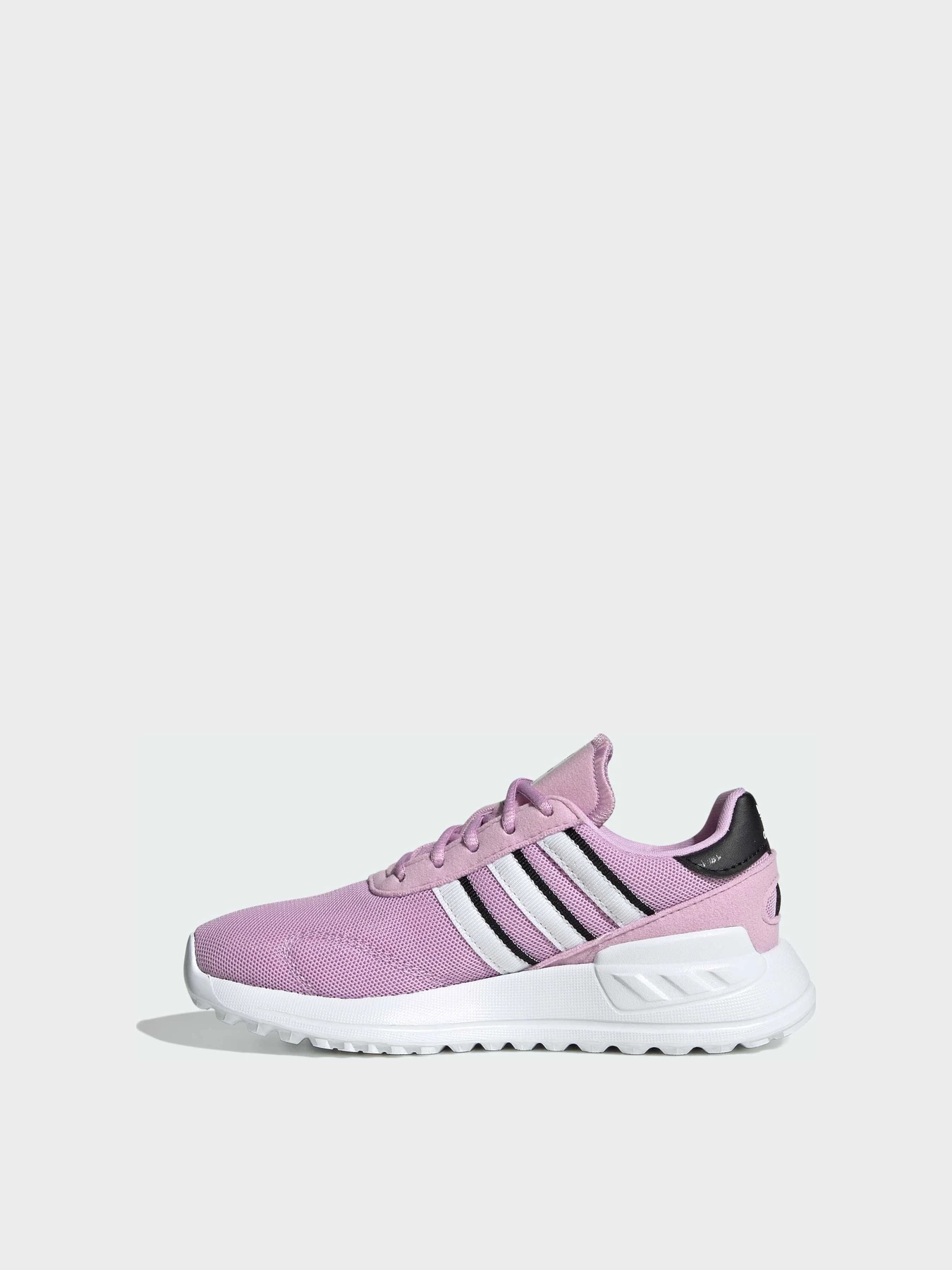 Кроссовки Adidas модель GX1906 Кроссовки Adidas модель GX1906 Фото