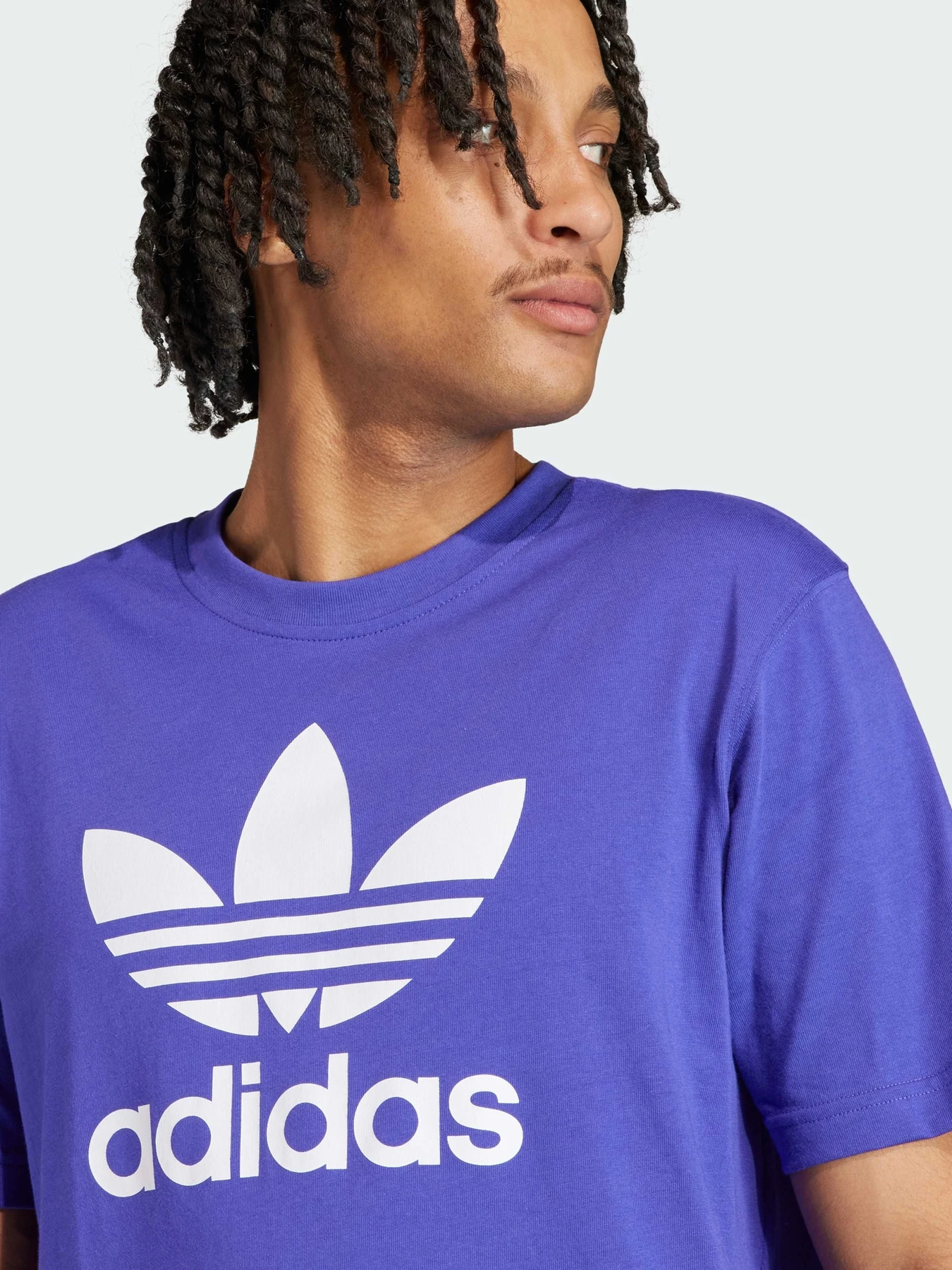 Футболки і поло Adidas Adicolor модель IR7982 Футболки і поло Adidas Adicolor модель IR7982 Фото