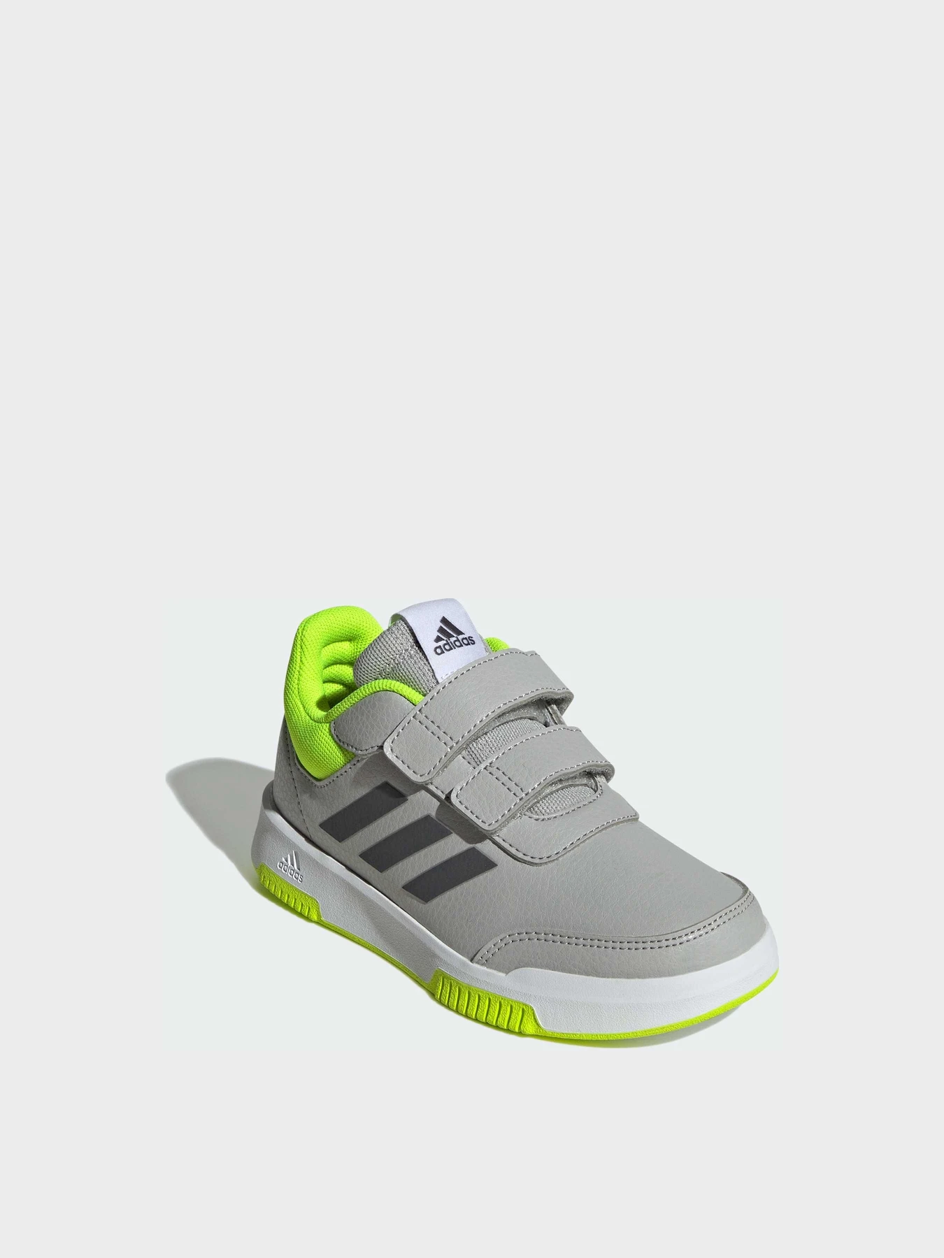 Кроссовки Adidas модель IG8580 Кроссовки Adidas модель IG8580 Фото