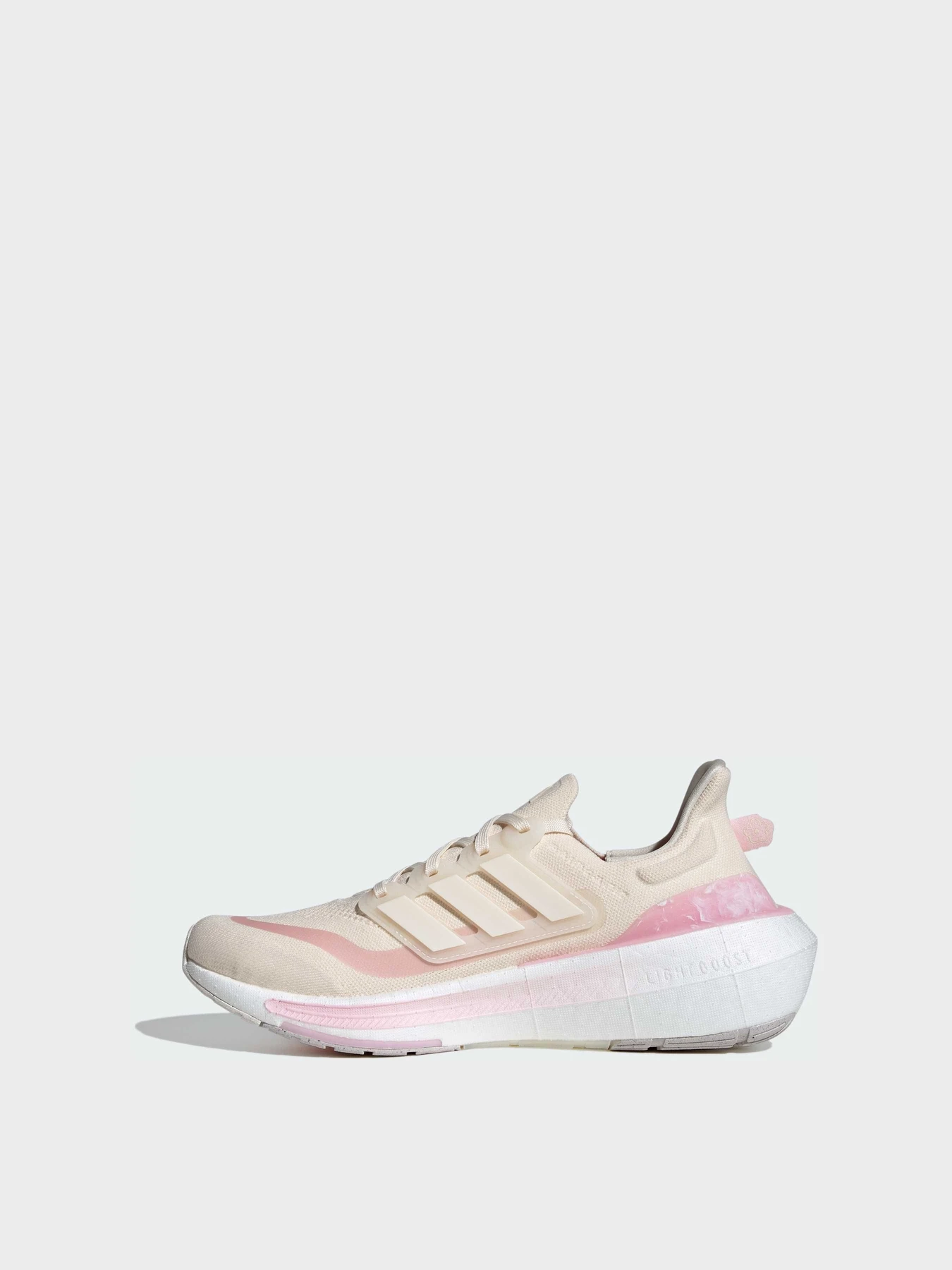 Кроссовки Adidas Ultraboost модель IE5828 Кроссовки Adidas Ultraboost модель IE5828 Фото