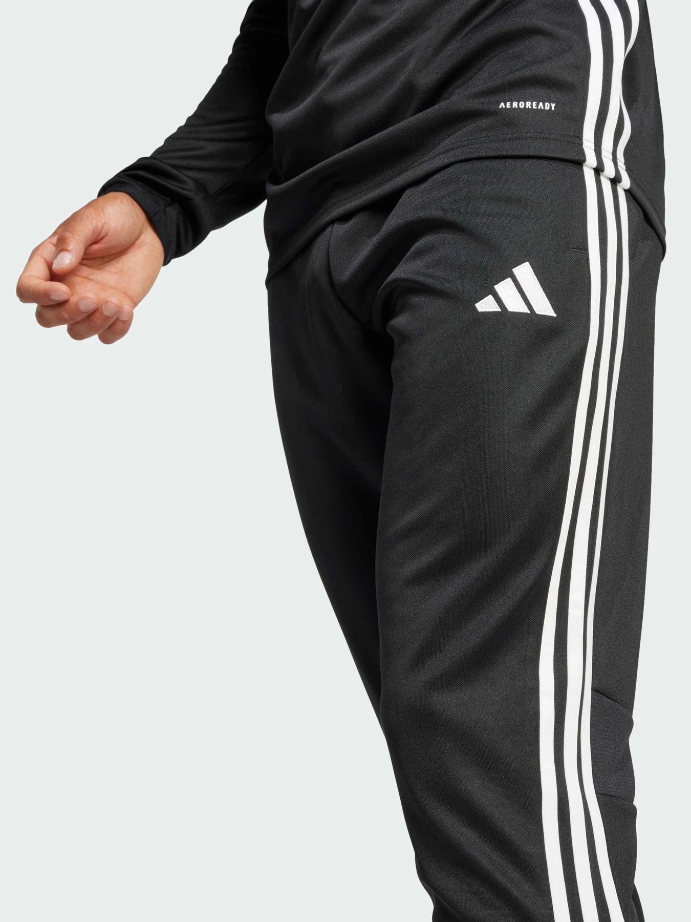 Брюки Adidas Tiro модель JD0442 Фото