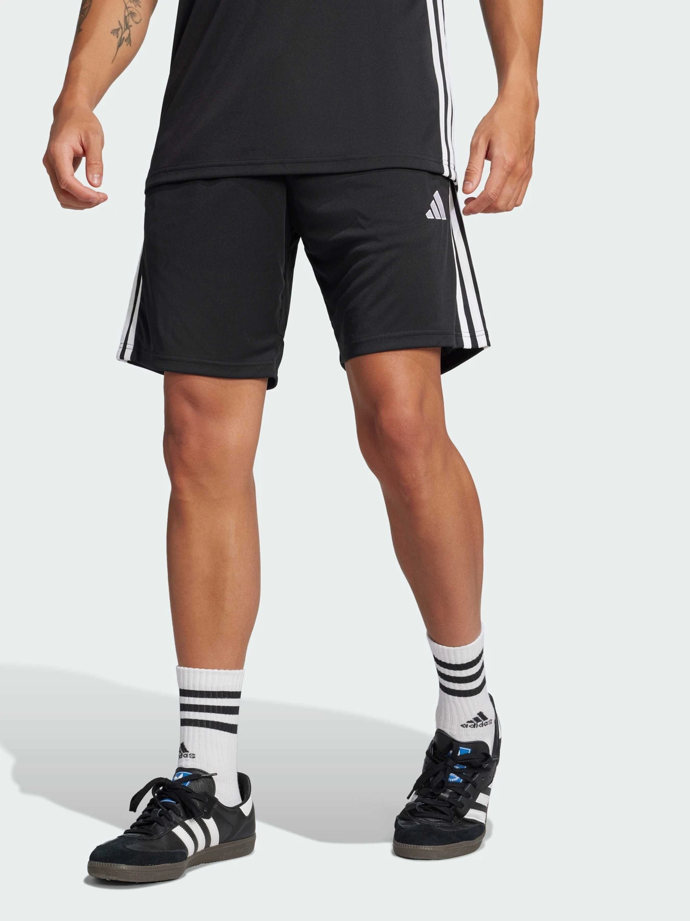 Шорты Adidas Tiro модель JD0430 Фото
