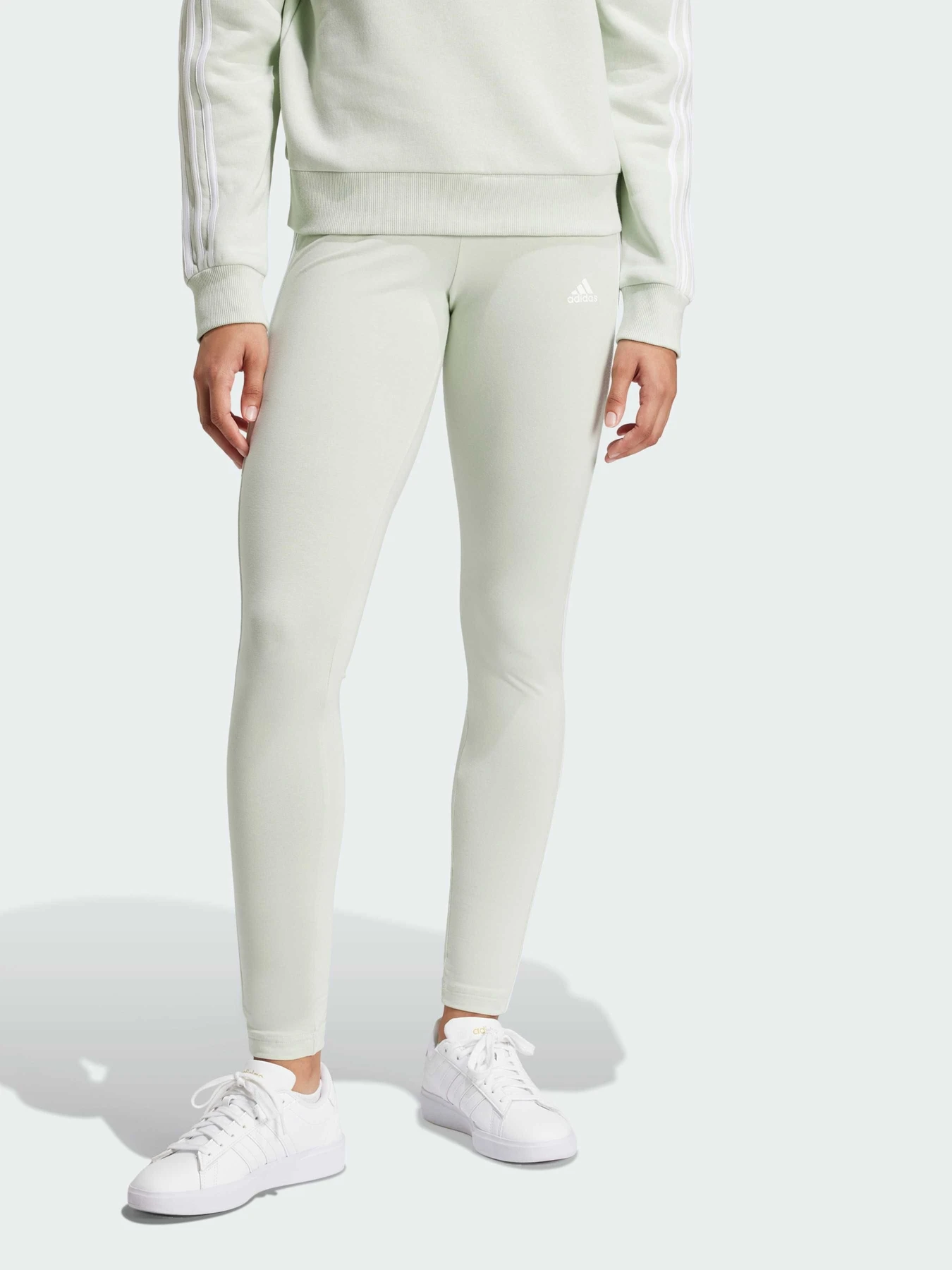 Брюки Adidas модель IY4191 Фото
