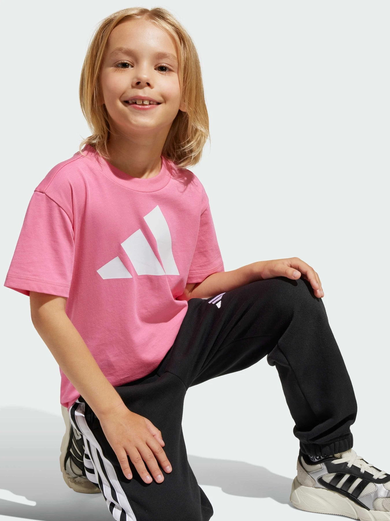 Футболки и поло Adidas модель JC9718 Футболки и поло Adidas модель JC9718 Фото