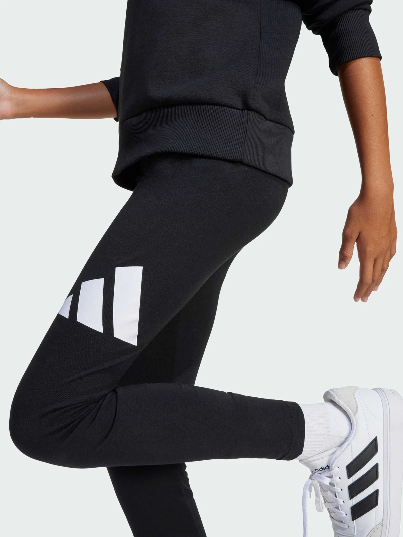 Штани Adidas модель JC9632 Фото