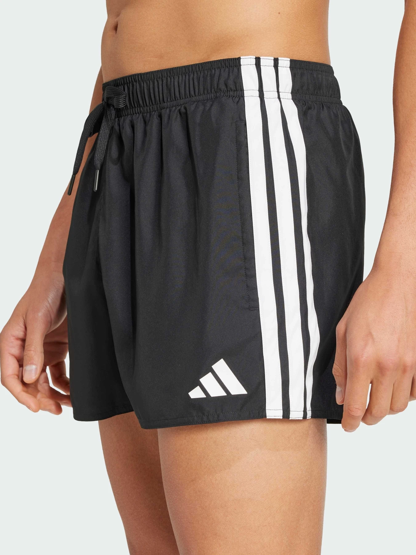 Одежда для пляжа Adidas 3 Stripes модель JG1031 Одежда для пляжа Adidas 3 Stripes модель JG1031 Фото