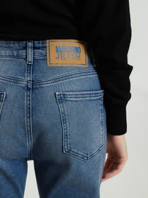 Джинсы Moschino модель 242K2A030987211343 Фото