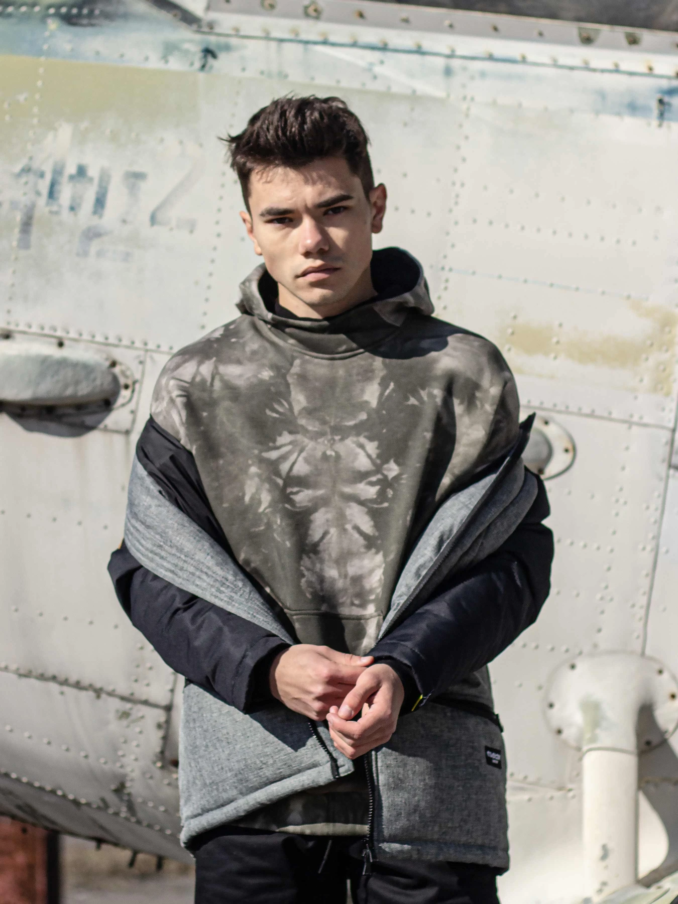 Худи и свитшоты Custom Wear модель cw-hood-2298 Худи и свитшоты Custom Wear модель cw-hood-2298 Фото