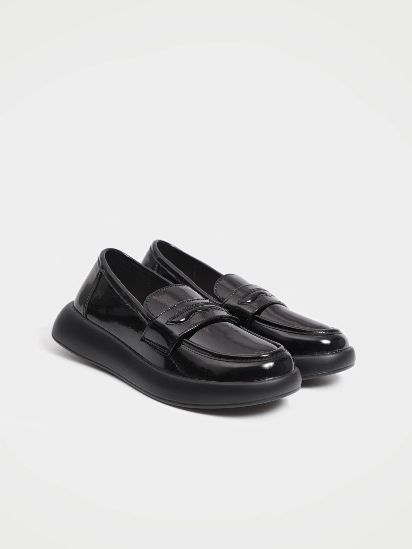 Туфли и лоферы URBAN TRACE модель UT213-1W Фото
