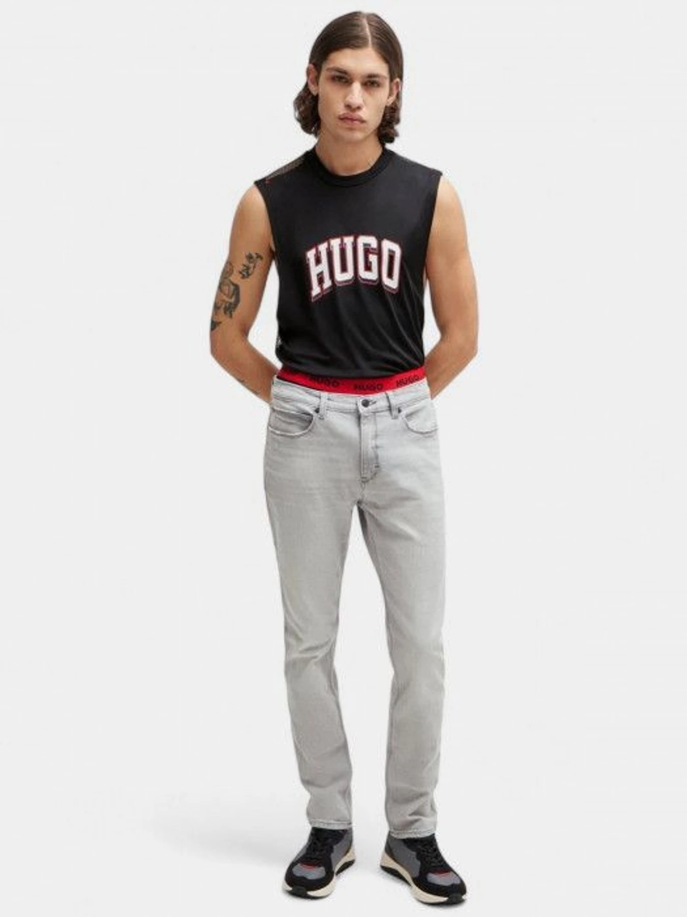 Джинсы HUGO модель 5880 Джинсы HUGO модель 5880 Фото