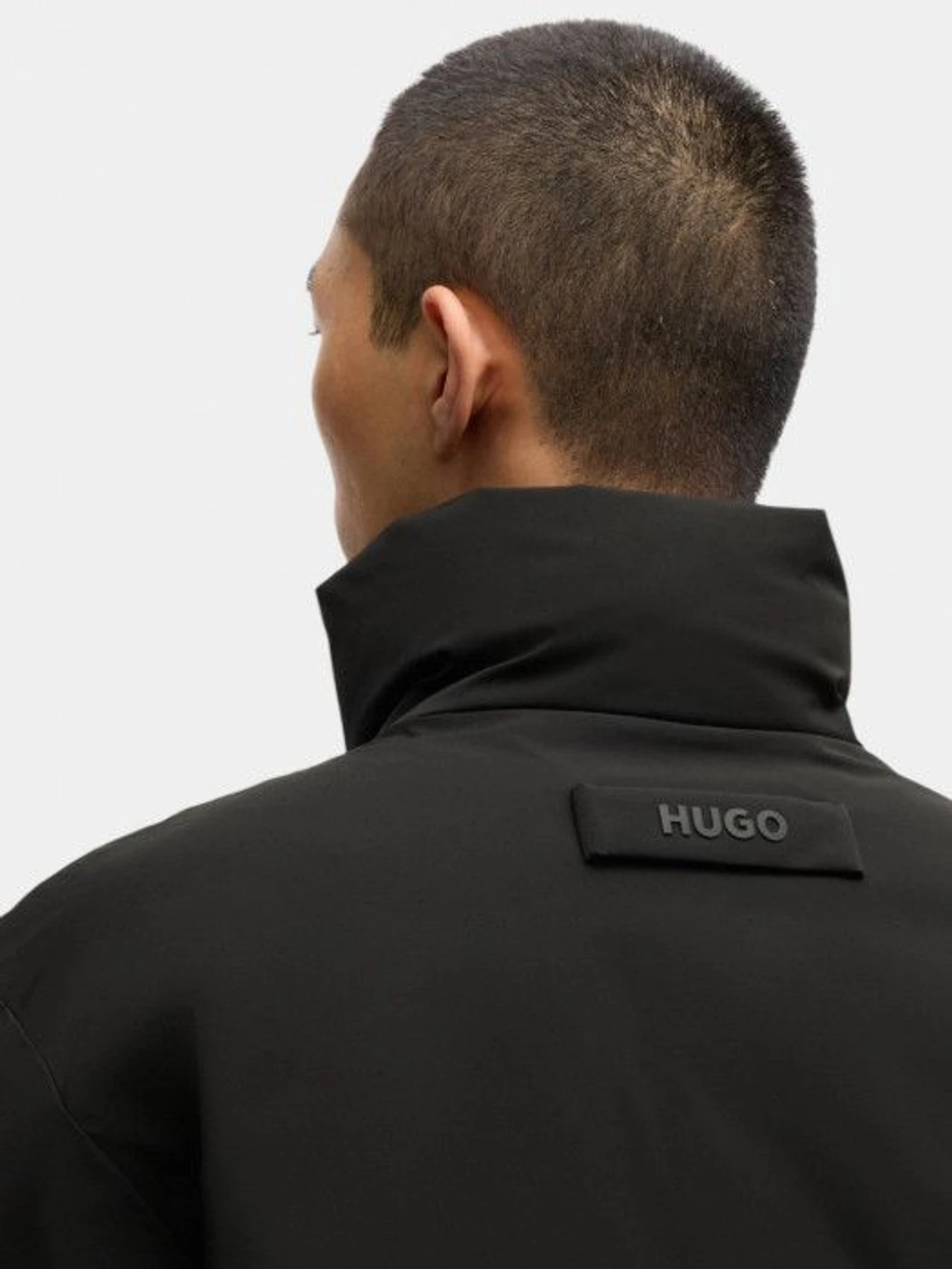 Куртки та дублянки HUGO модель 6943 Куртки та дублянки HUGO модель 6943 Фото