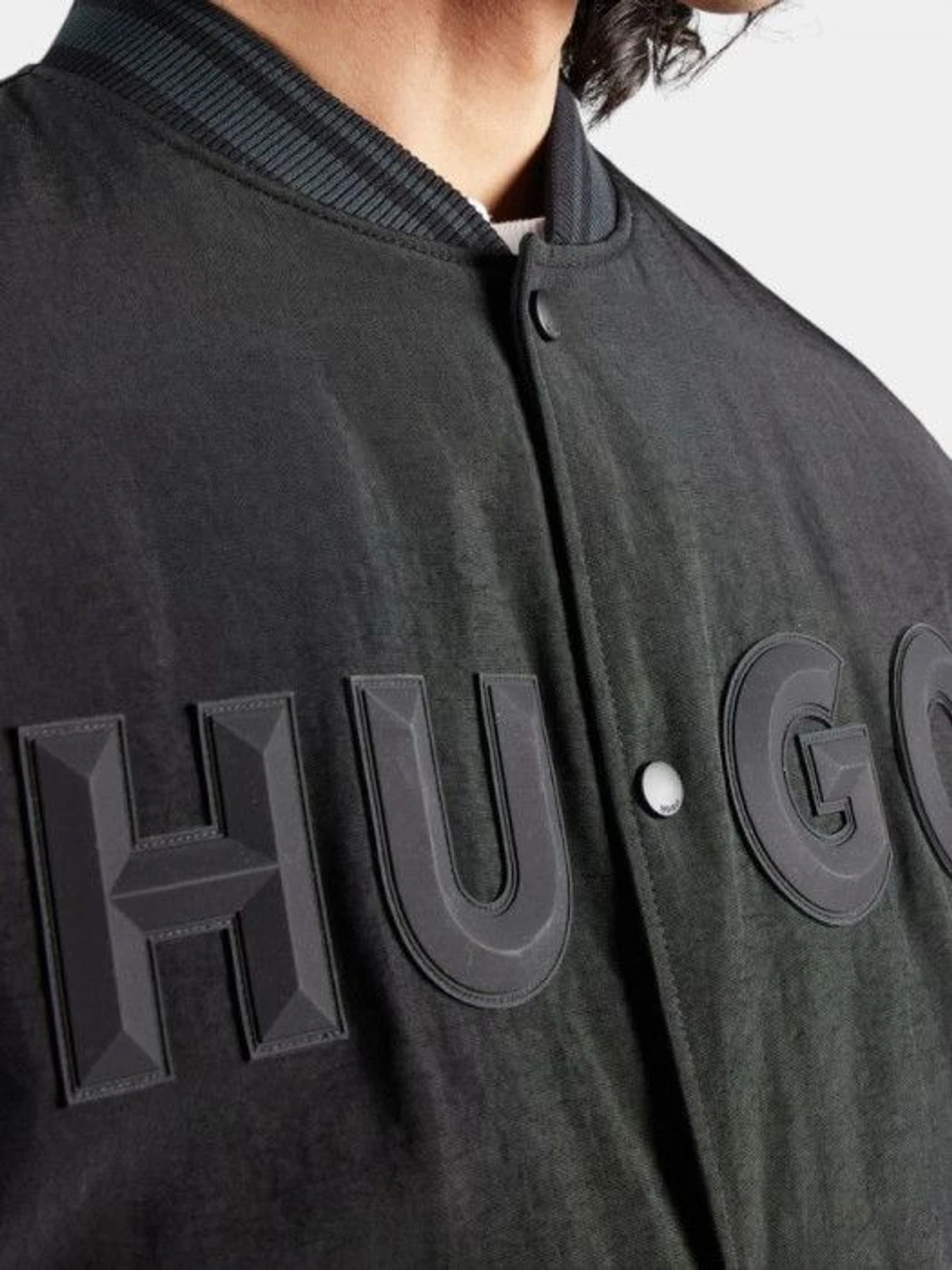 Куртки та дублянки HUGO модель 7812 Куртки та дублянки HUGO модель 7812 Фото