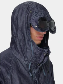 Куртки и дубленки CP Company модель 8038 Фото