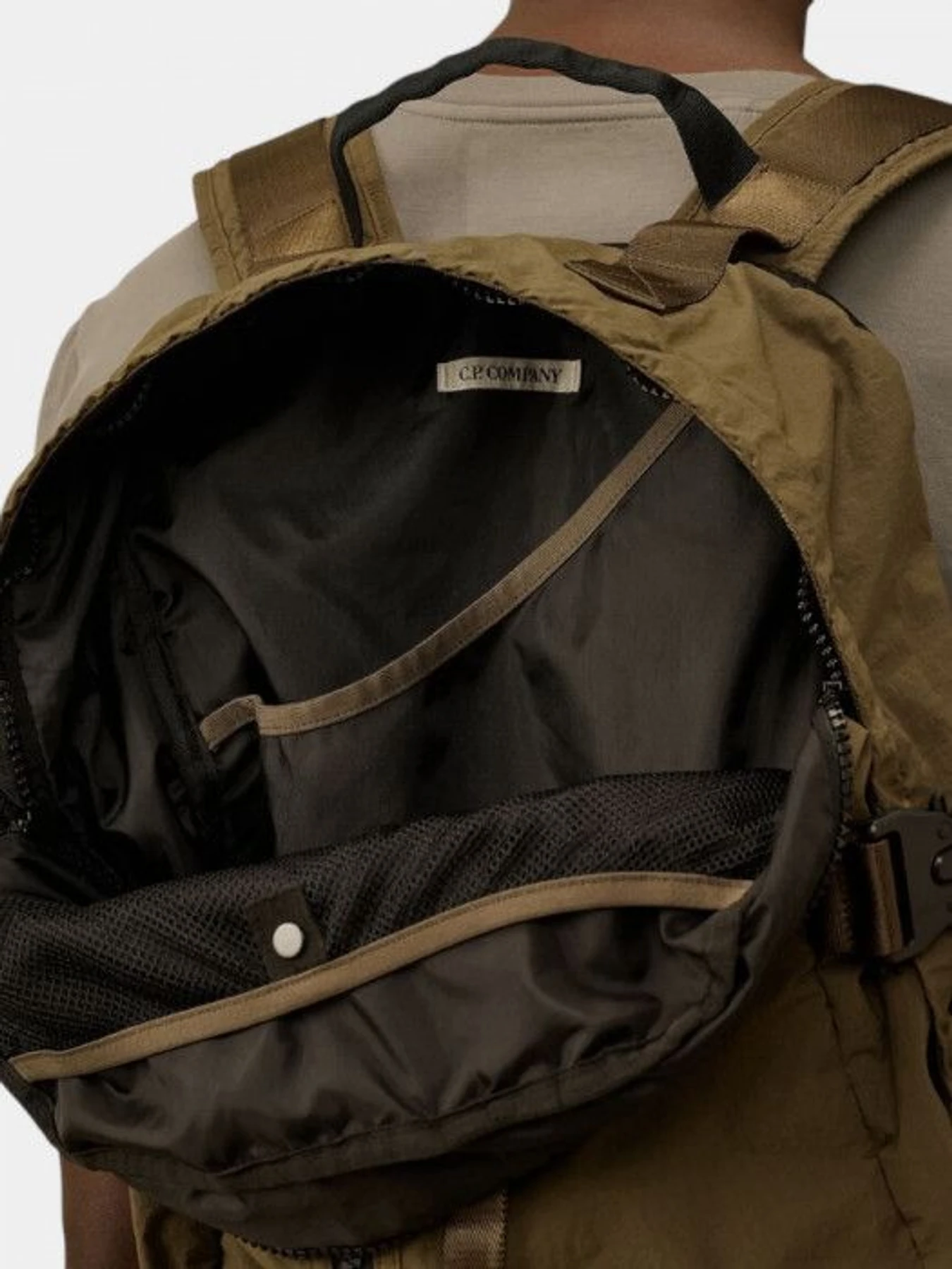 Рюкзаки CP Company модель 8585 Рюкзаки CP Company модель 8585 Фото