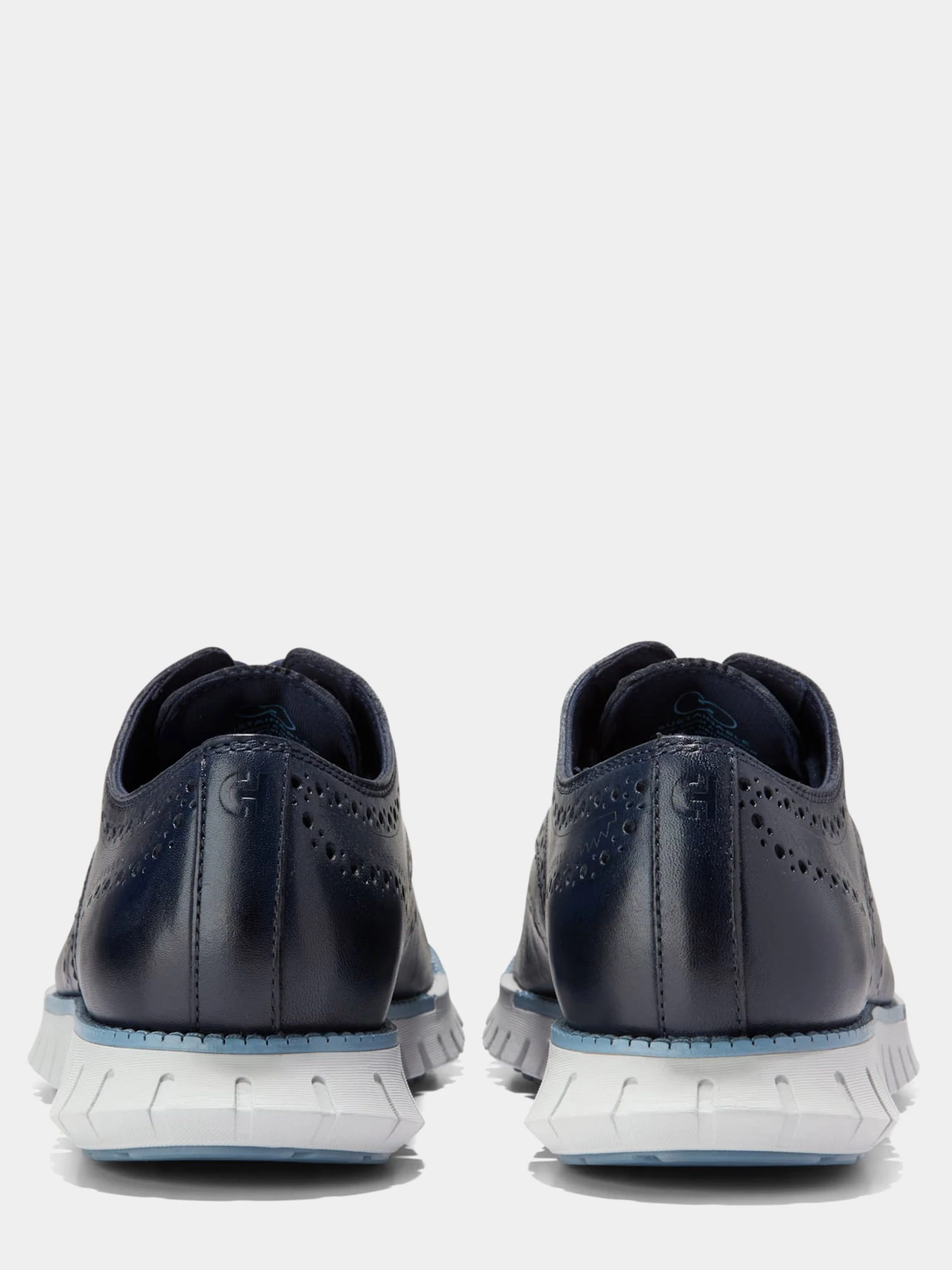 Туфли и лоферы Cole Haan модель C41857 Фото