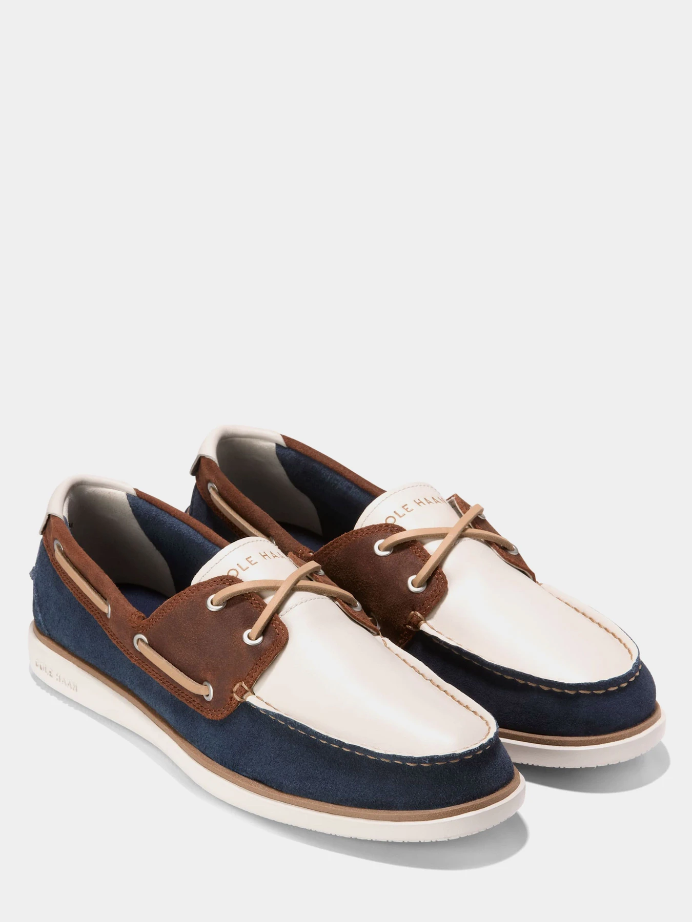 Туфли и лоферы Cole Haan модель C41972 Фото