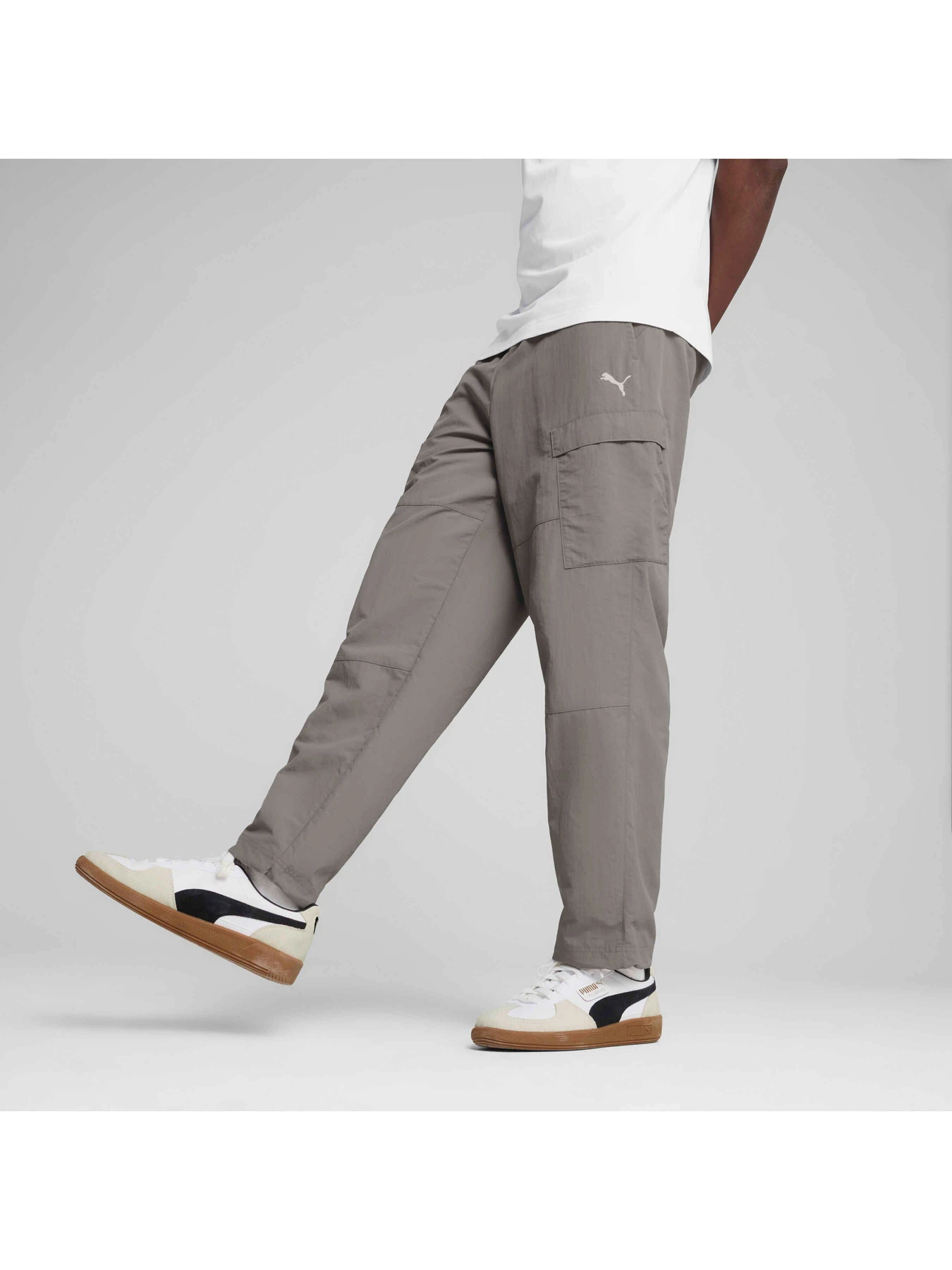 Брюки PUMA Wardrobe Ess Cargo Pants модель 629653 Брюки PUMA Wardrobe Ess Cargo Pants модель 629653 Фото