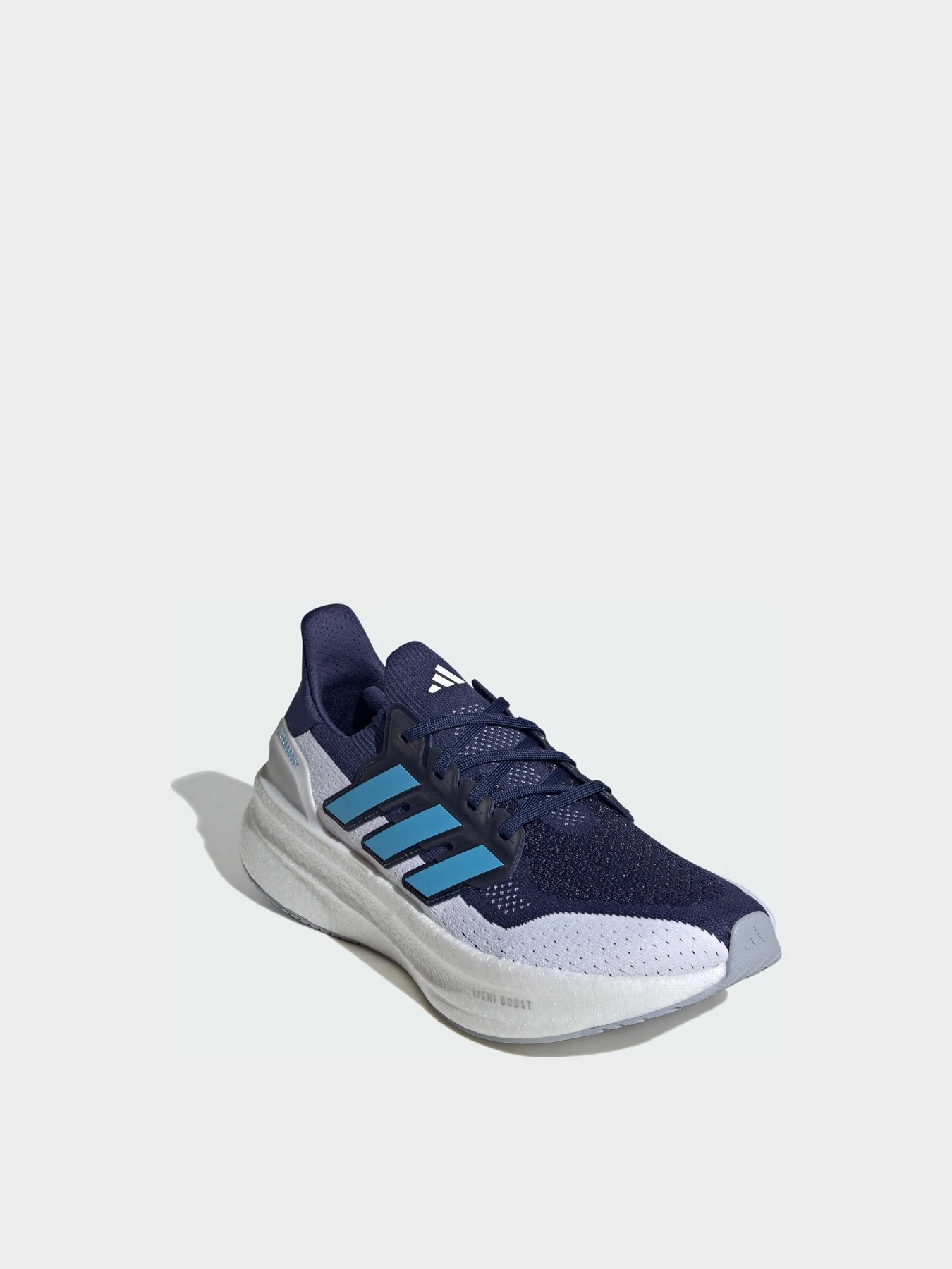 Кроссовки Adidas Ultraboost модель JQ2905 Кроссовки Adidas Ultraboost модель JQ2905 Фото