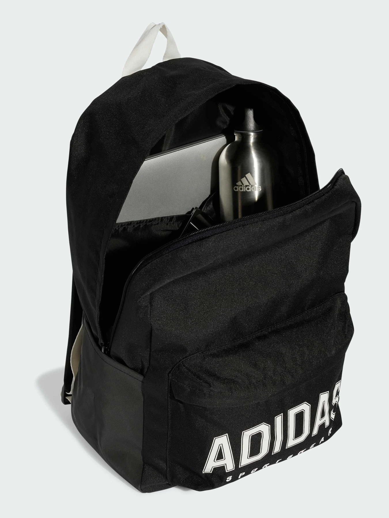 Рюкзаки Adidas модель JP4814 Рюкзаки Adidas модель JP4814 Фото