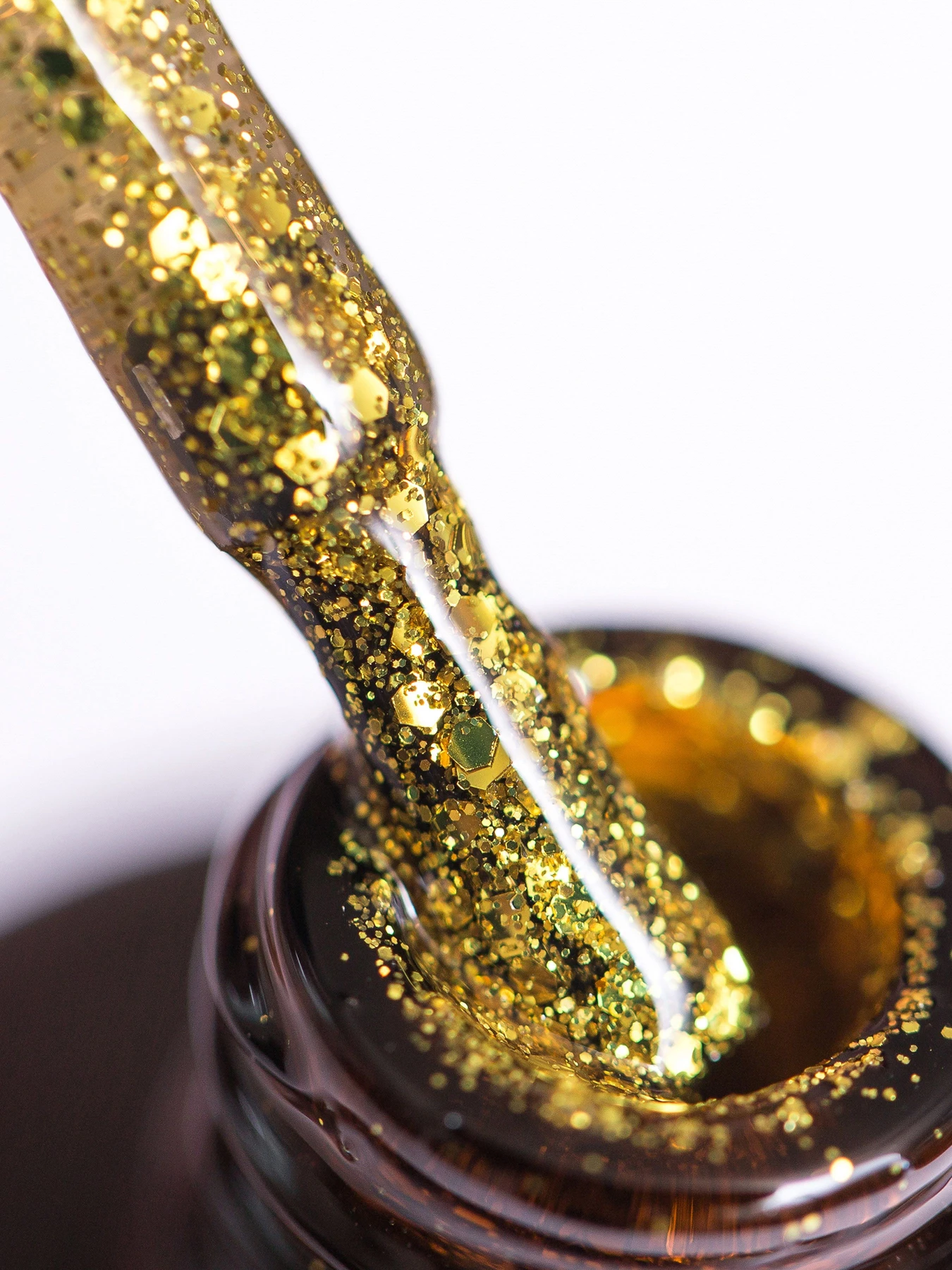 Гель-лак GLOSS Shine 414, золотисто-желтый, микроблеск и блестки. Shine GLOSS COMPANY модель 4823271401248 Гель-лак GLOSS Shine 414, золотисто-желтый, микроблеск и блестки. Shine GLOSS COMPANY модель 4823271401248 Фото