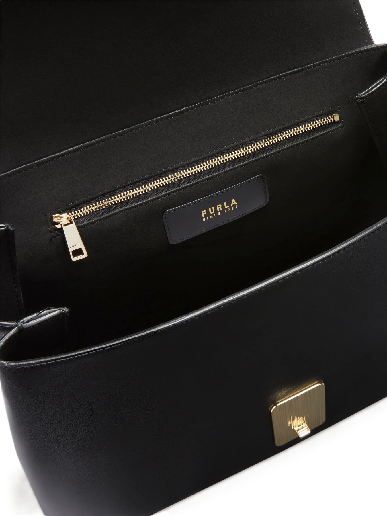 Сумки Furla модель WB01516BX3227O60001007 Сумки Furla модель WB01516BX3227O60001007 Фото