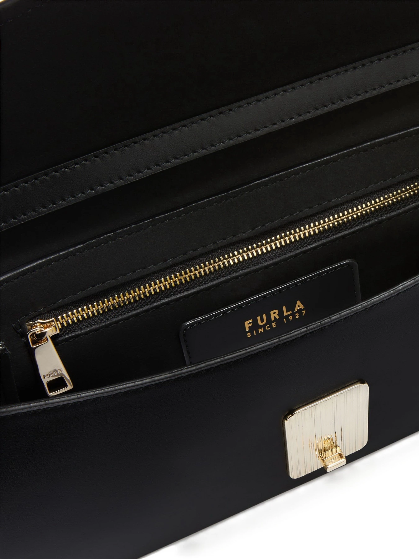 Сумки Furla модель WB01517BX3227O60001007 Фото