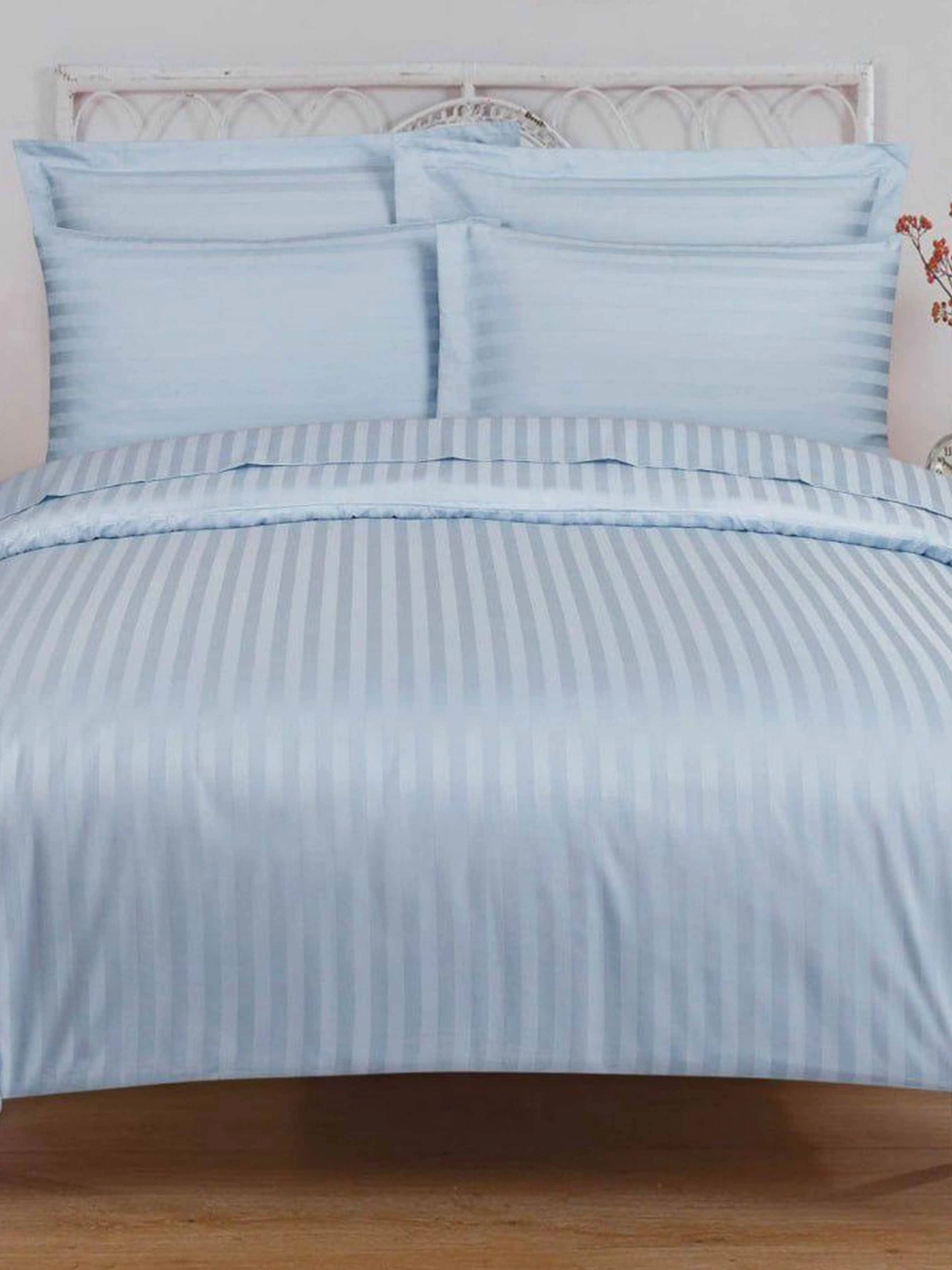 Комплект Постільної Білизни Страйп Сатин River Vital Textile модель SP1.5-5 Комплект Постільної Білизни Страйп Сатин River Vital Textile модель SP1.5-5 Фото