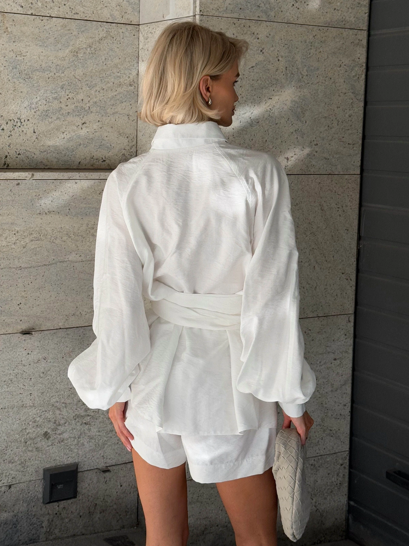 Костюмы Jadone Fashion модель Solt_bile Костюмы Jadone Fashion модель Solt_bile Фото