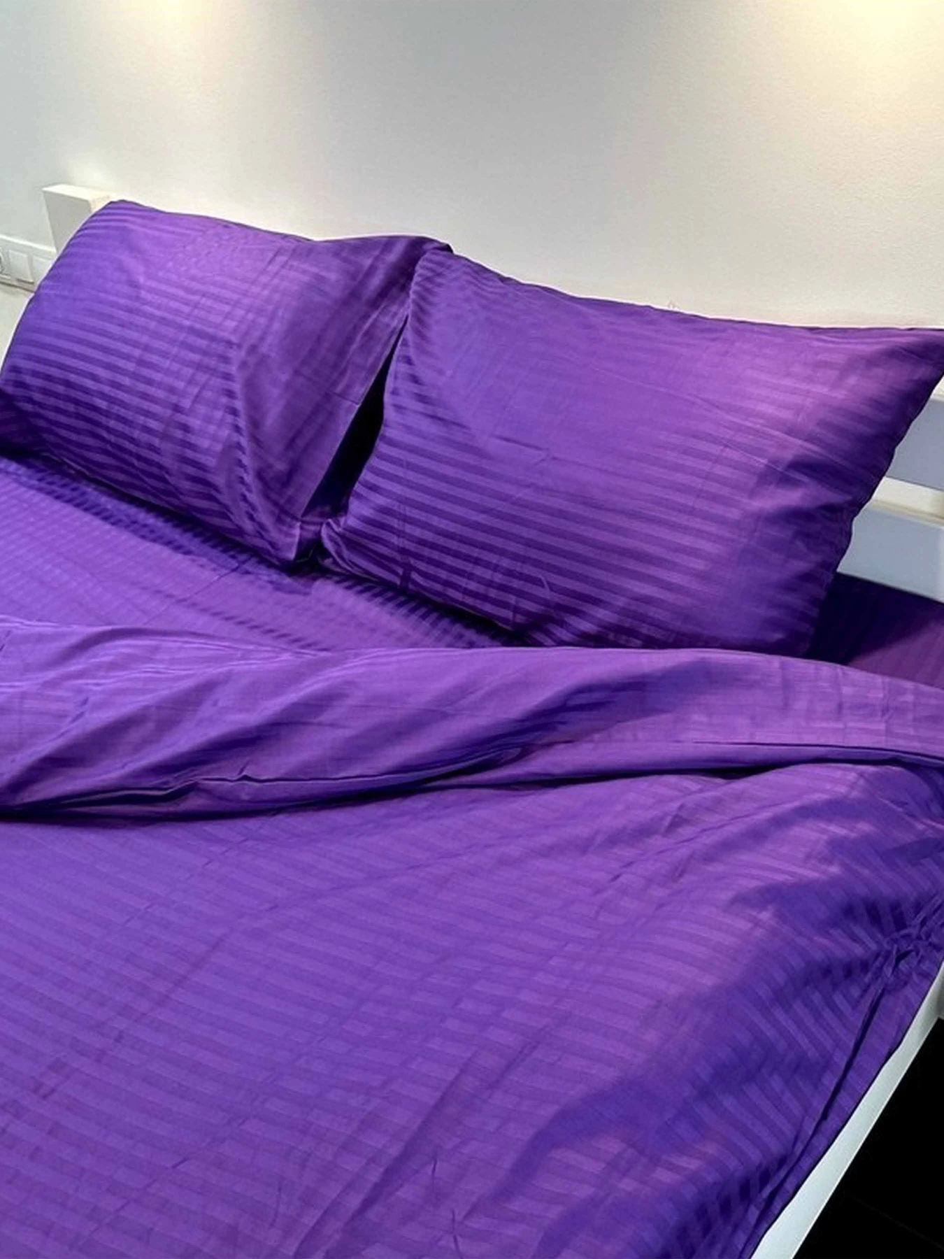 Комплект Постільної Білизни Страйп Сатин Dark Violet Vital Textile модель SP1.5-11 Комплект Постільної Білизни Страйп Сатин Dark Violet Vital Textile модель SP1.5-11 Фото