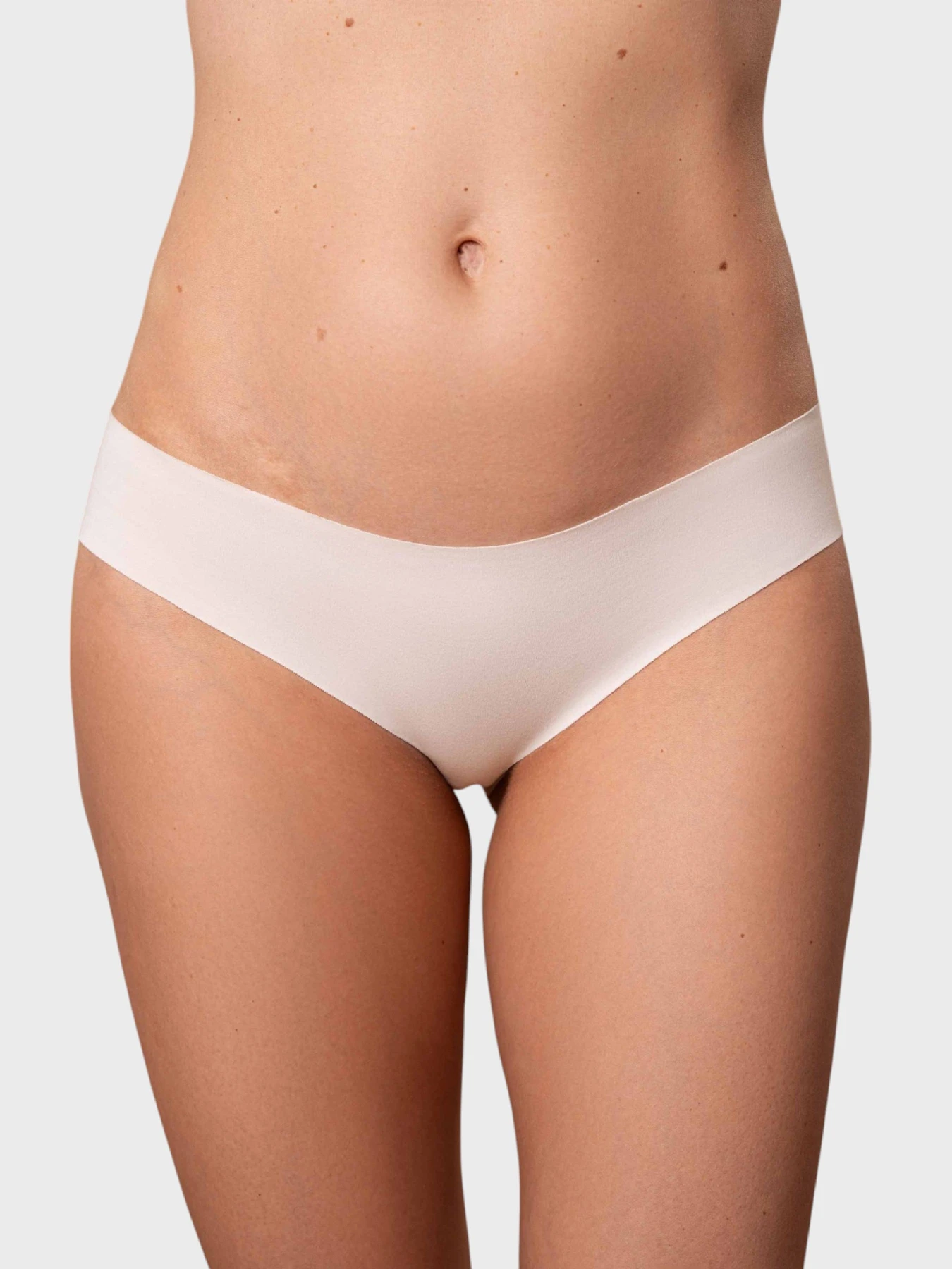 Нижнее белье Brabrabra модель SLZ28802001_3_black.ivory.cream Нижнее белье Brabrabra модель SLZ28802001_3_black.ivory.cream Фото