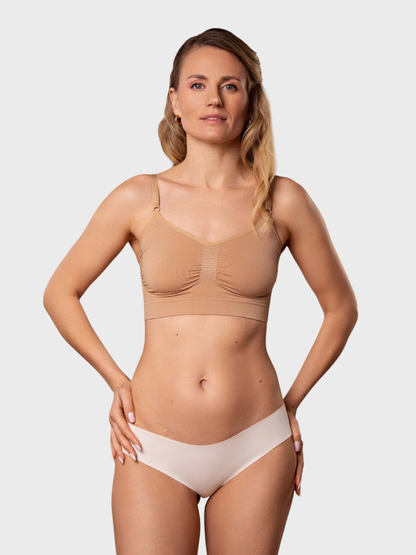 Нижнее белье Brabrabra модель SLZ28802001_3_black.ivory.cream Нижнее белье Brabrabra модель SLZ28802001_3_black.ivory.cream Фото