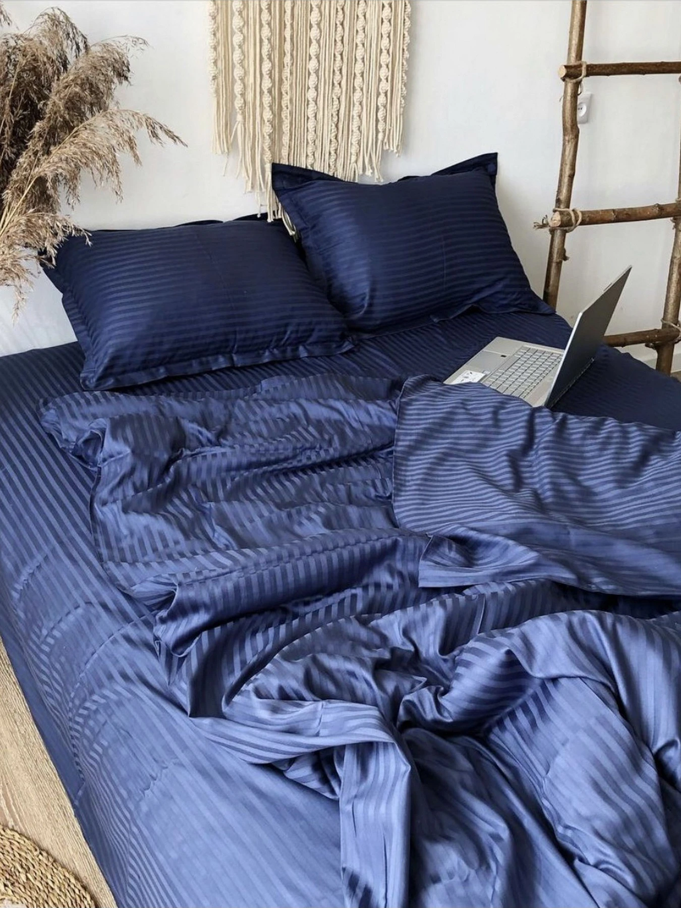 Комплект Постільної Білизни Страйп Сатин Dark Blue Vital Textile модель SP1.5-13 Комплект Постільної Білизни Страйп Сатин Dark Blue Vital Textile модель SP1.5-13 Фото