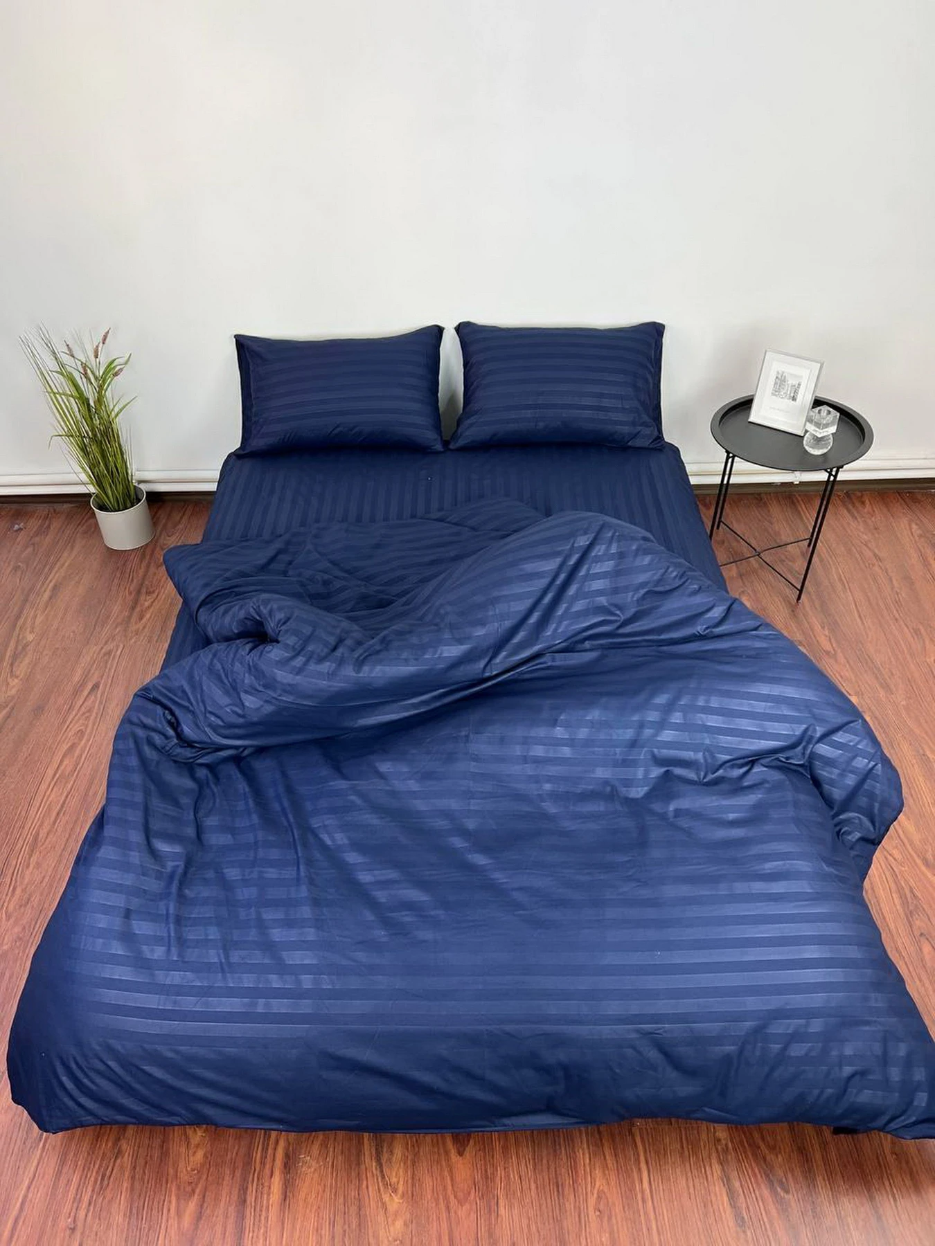Комплект Постільної Білизни Страйп Сатин Dark Blue Vital Textile модель SP1.5-13 Комплект Постільної Білизни Страйп Сатин Dark Blue Vital Textile модель SP1.5-13 Фото