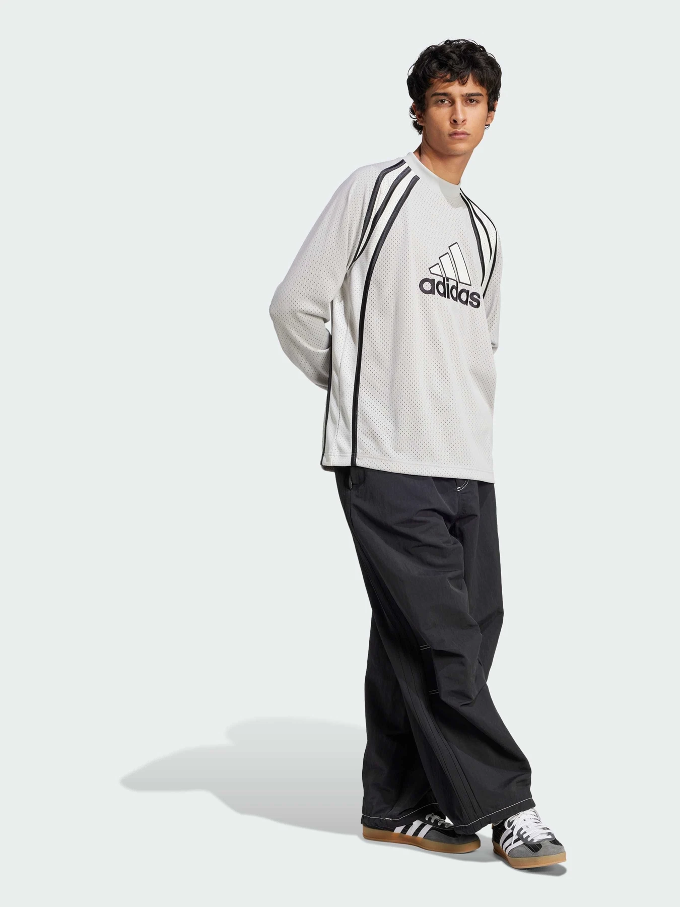 Худі та світшоти Adidas модель JD5375 Фото