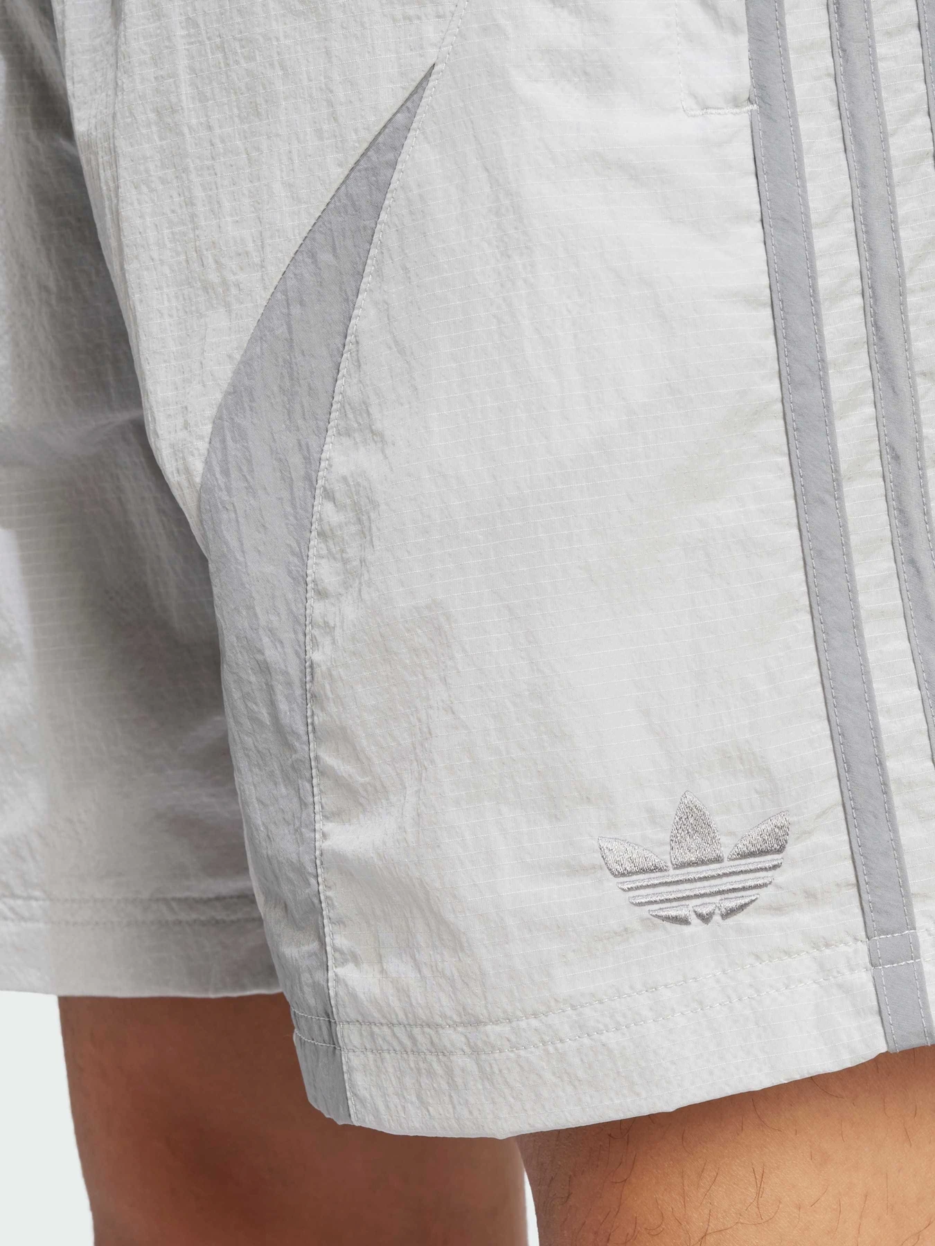 Шорты Adidas Adicolor модель JP1132 Фото