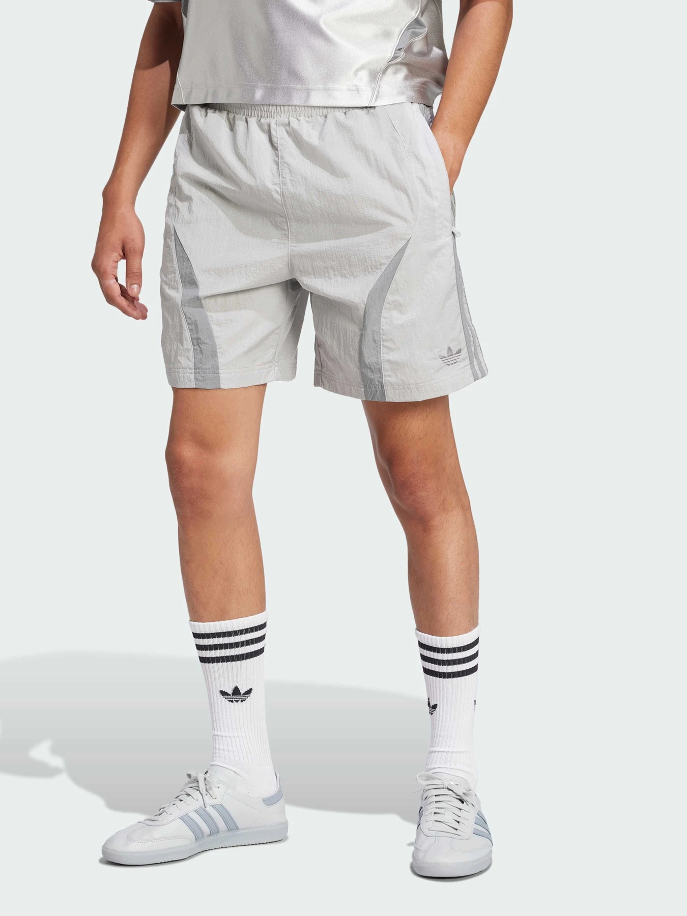 Шорты Adidas Adicolor модель JP1132 Фото