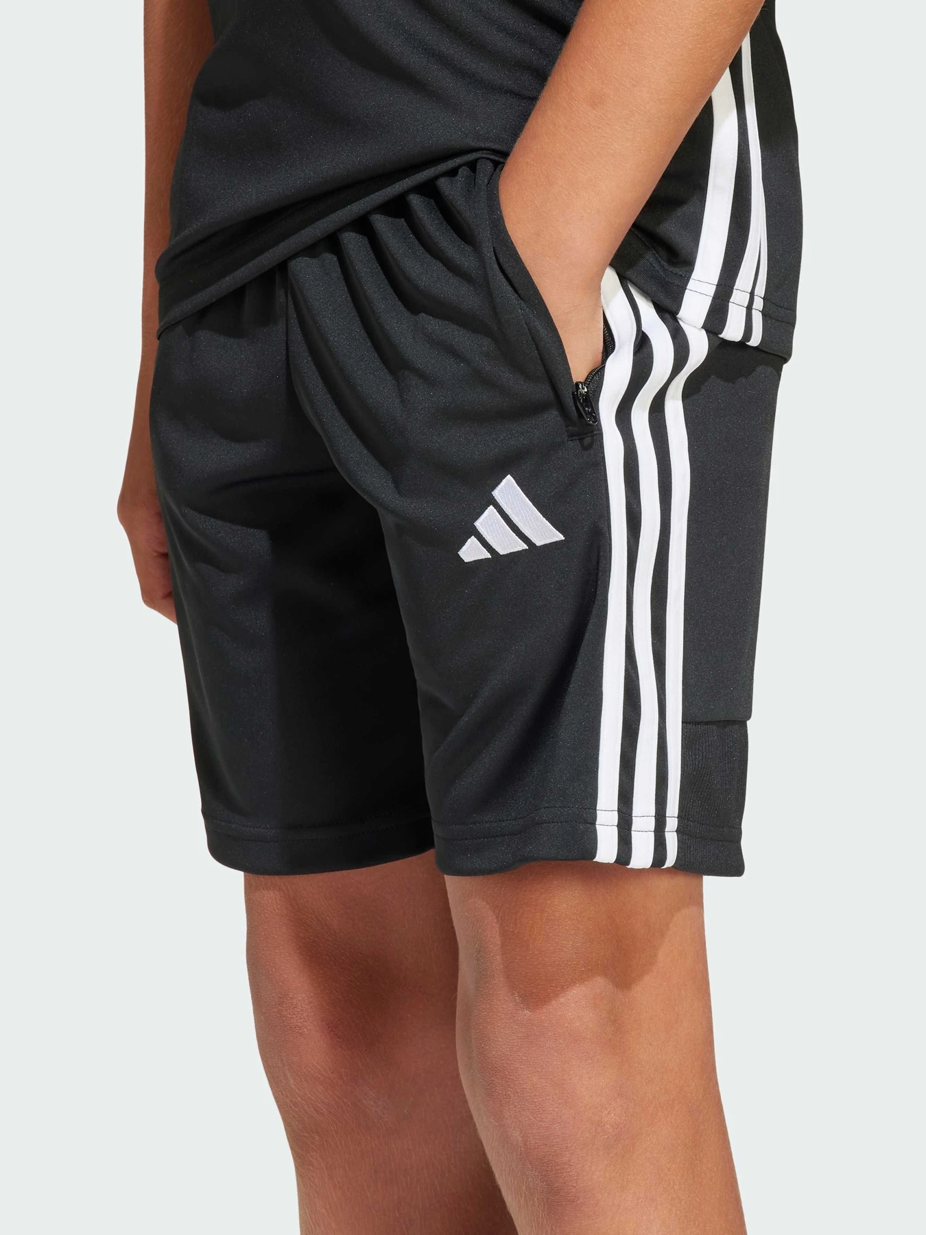 Шорты Adidas Tiro модель JD0599 Фото