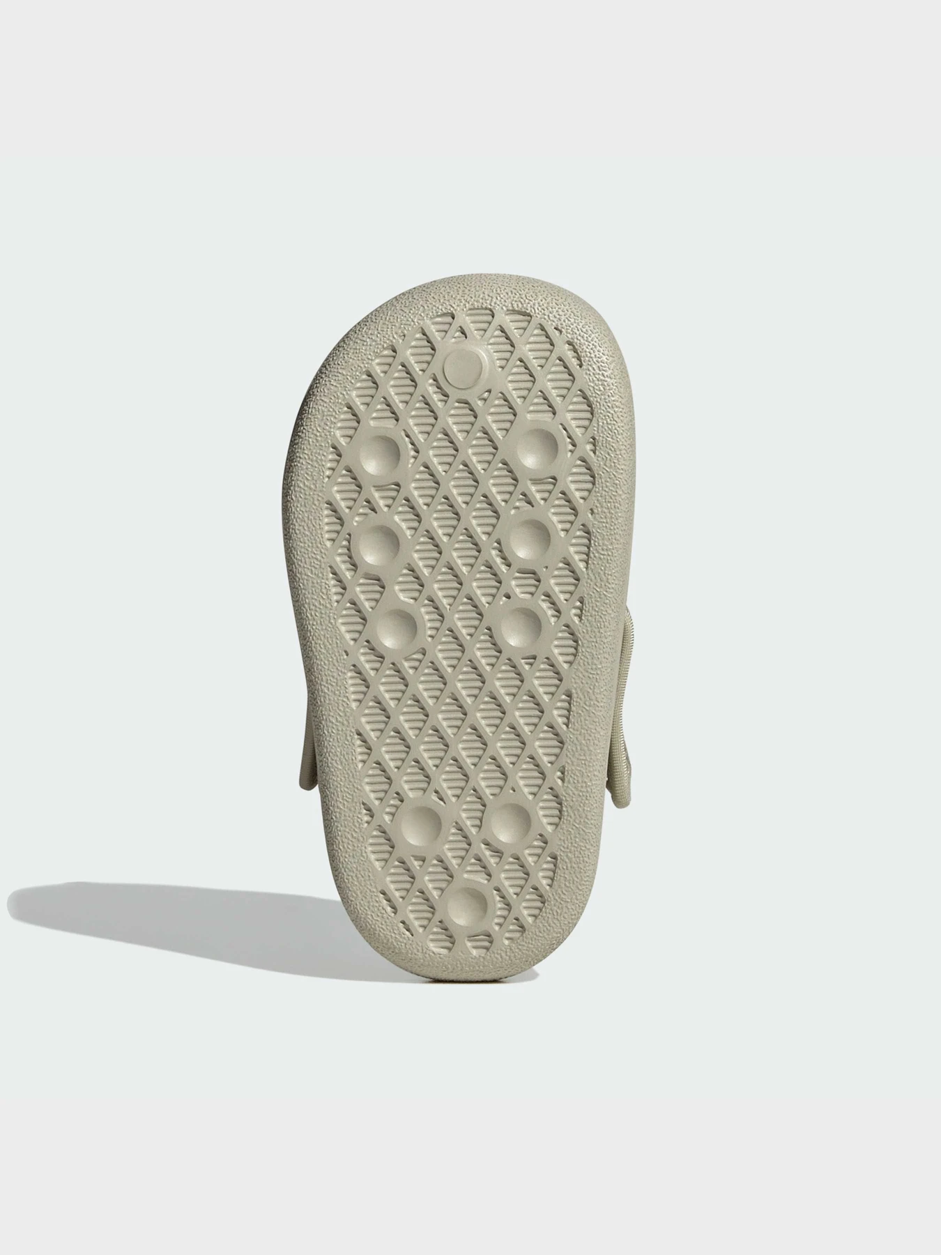 Сандалии Adidas Adilette модель IG8438 Фото