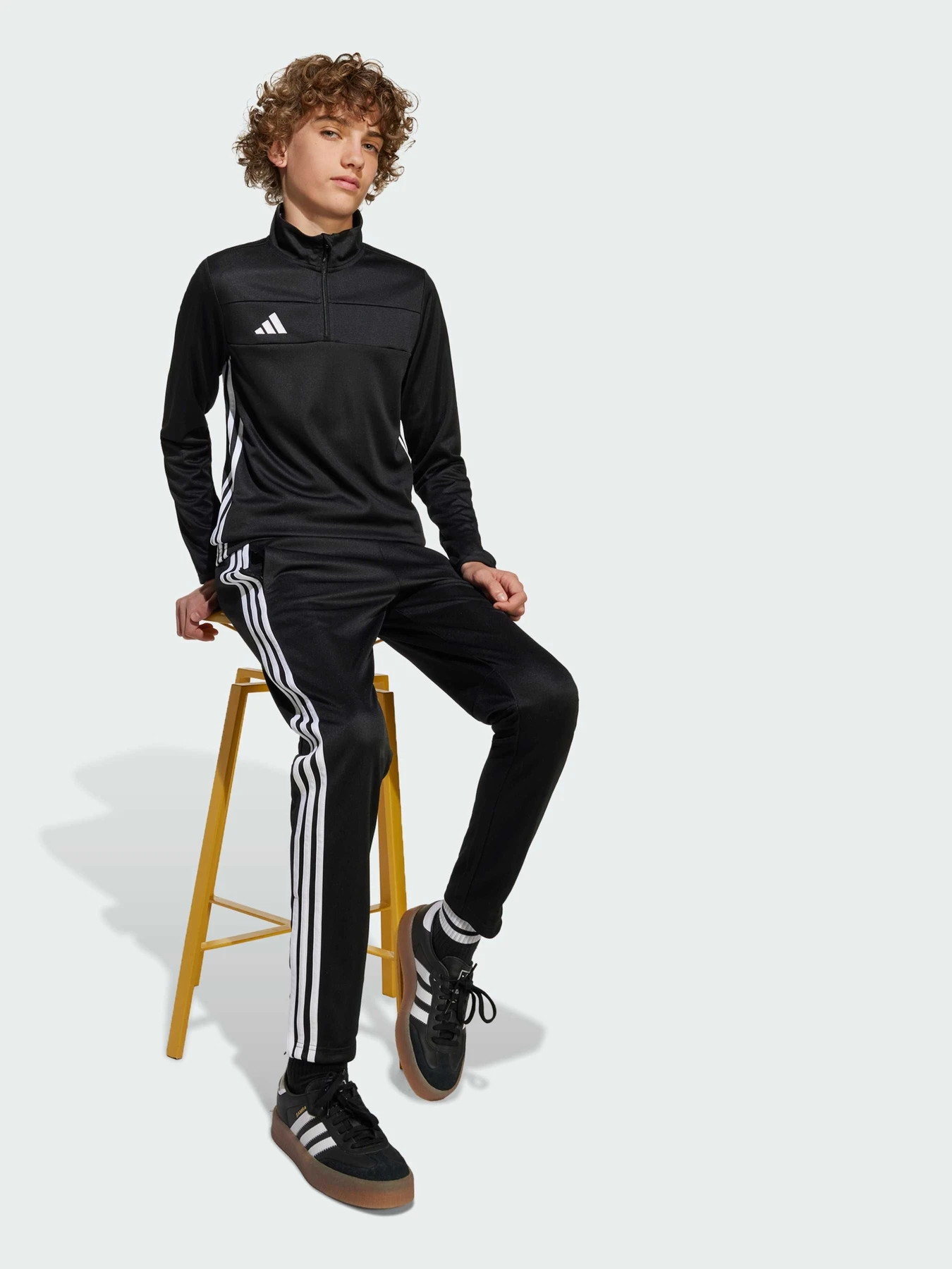 Худи и свитшоты Adidas Tiro модель JD0565 Худи и свитшоты Adidas Tiro модель JD0565 Фото