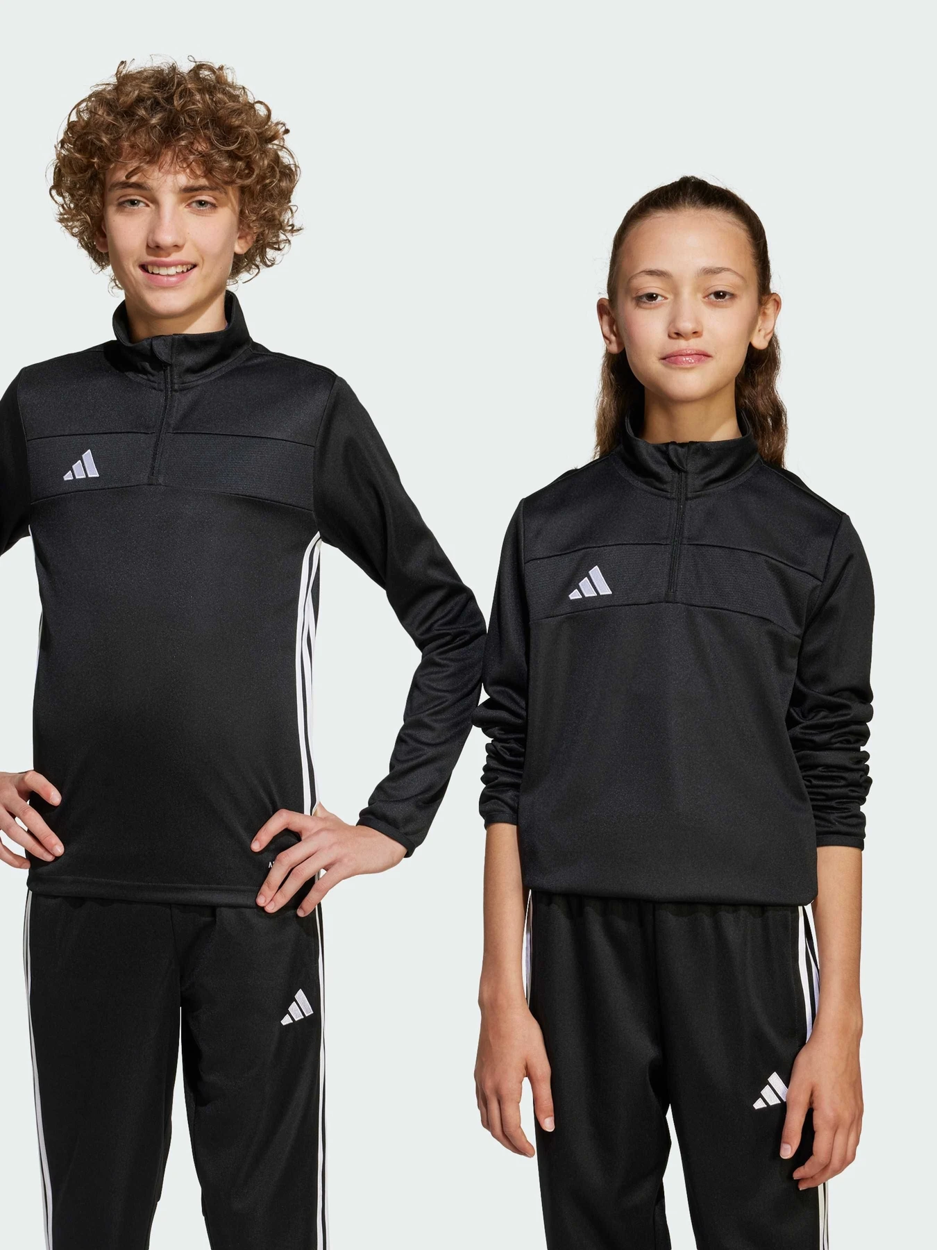 Худи и свитшоты Adidas Tiro модель JD0565 Худи и свитшоты Adidas Tiro модель JD0565 Фото