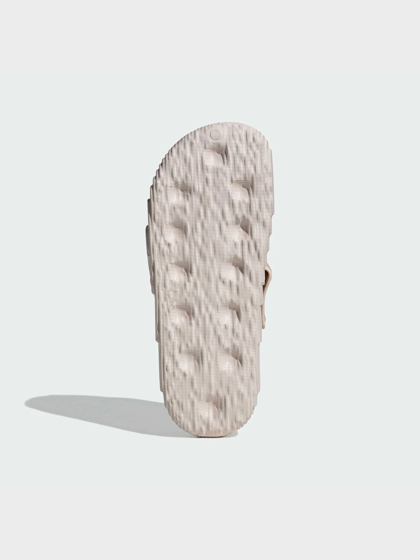 Сандалии Adidas Adilette модель IE5651 Сандалии Adidas Adilette модель IE5651 Фото