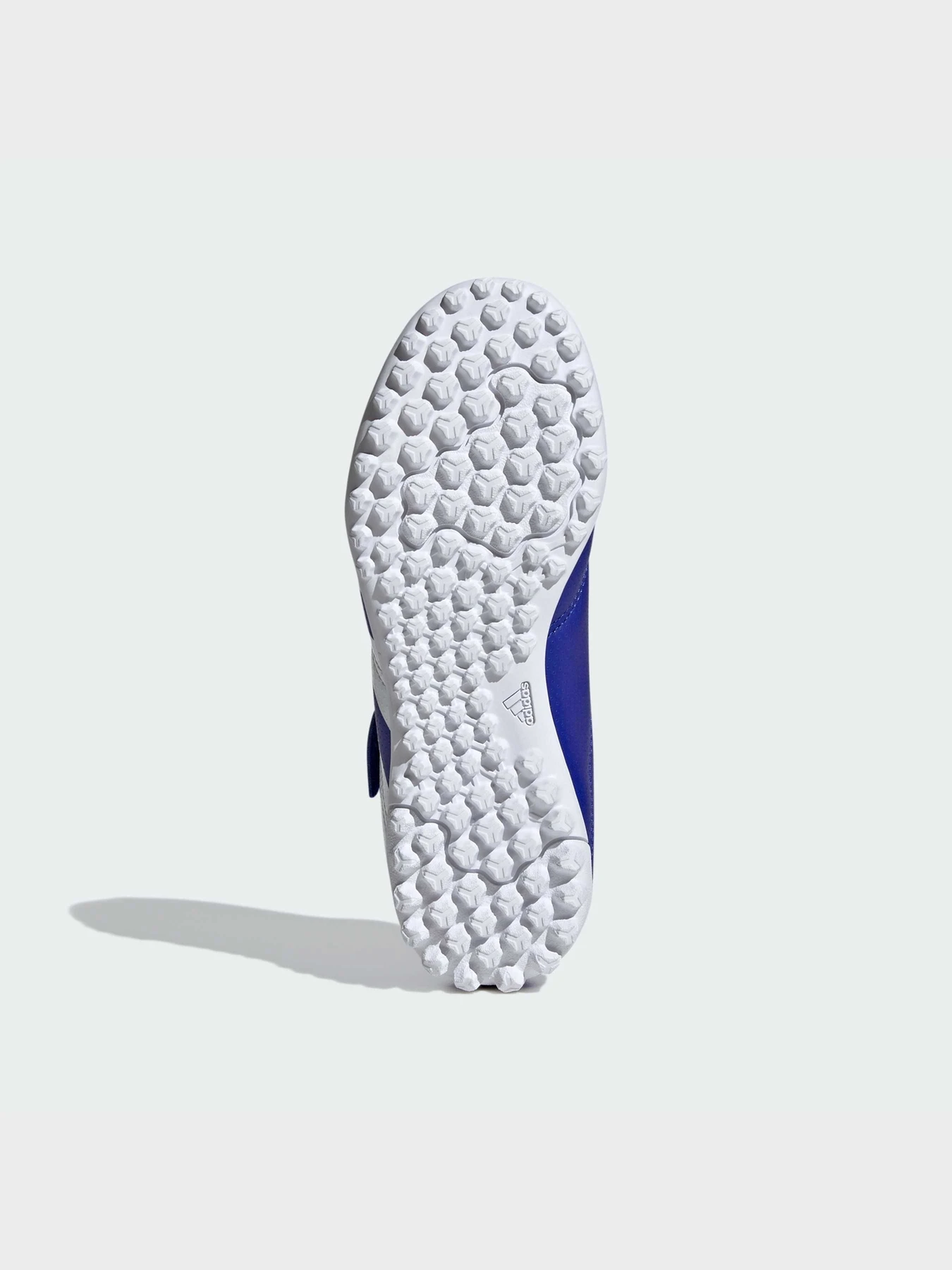 Кроссовки Adidas Predator модель IF6421 Кроссовки Adidas Predator модель IF6421 Фото