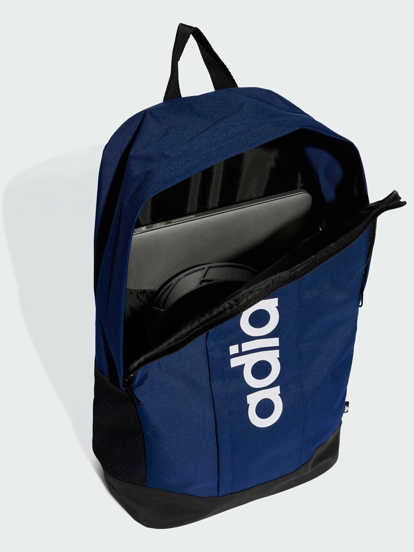 Рюкзаки Adidas модель IN6120 Рюкзаки Adidas модель IN6120 Фото