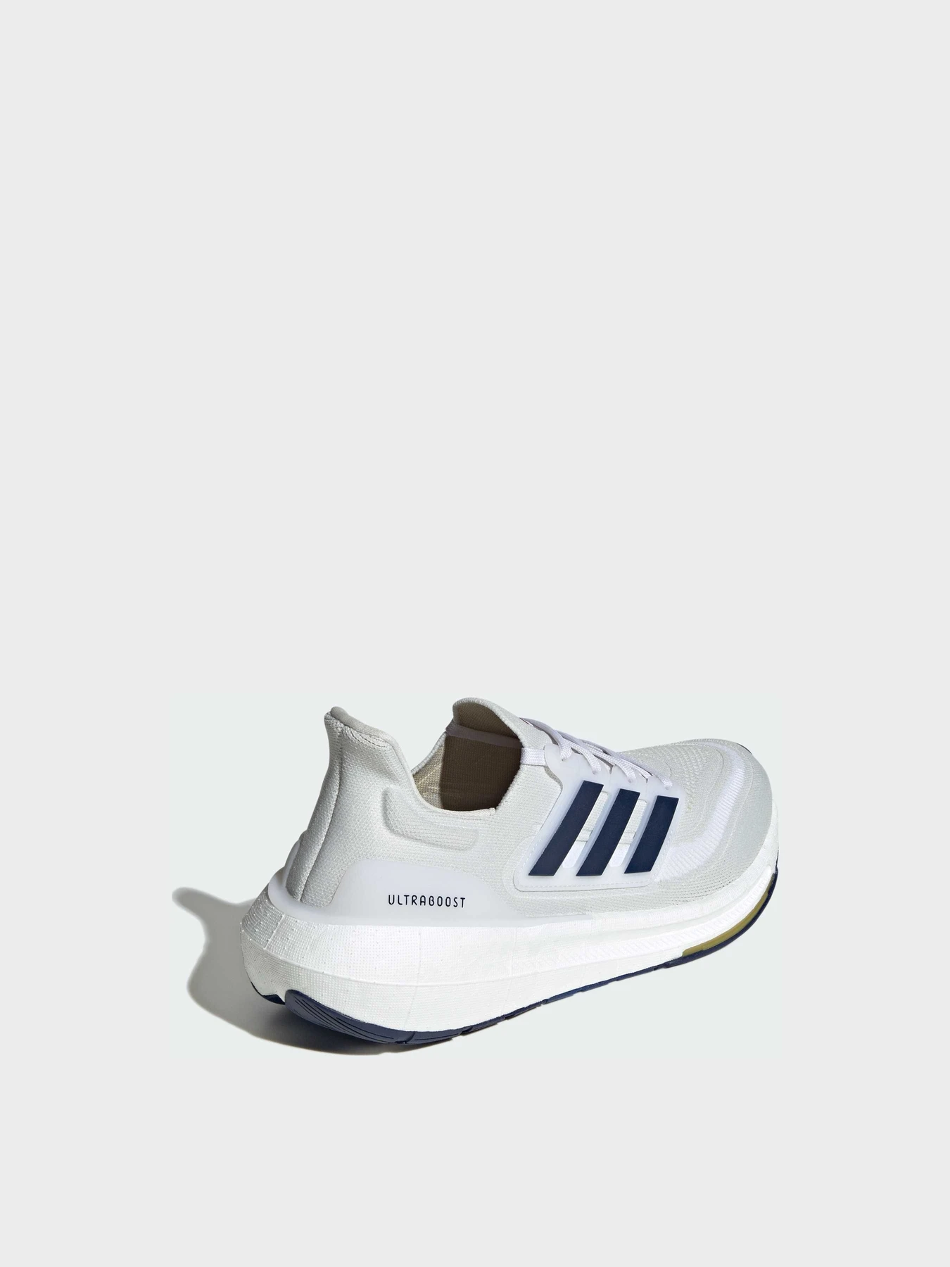 Кроссовки Adidas Ultraboost модель ID3285 Фото