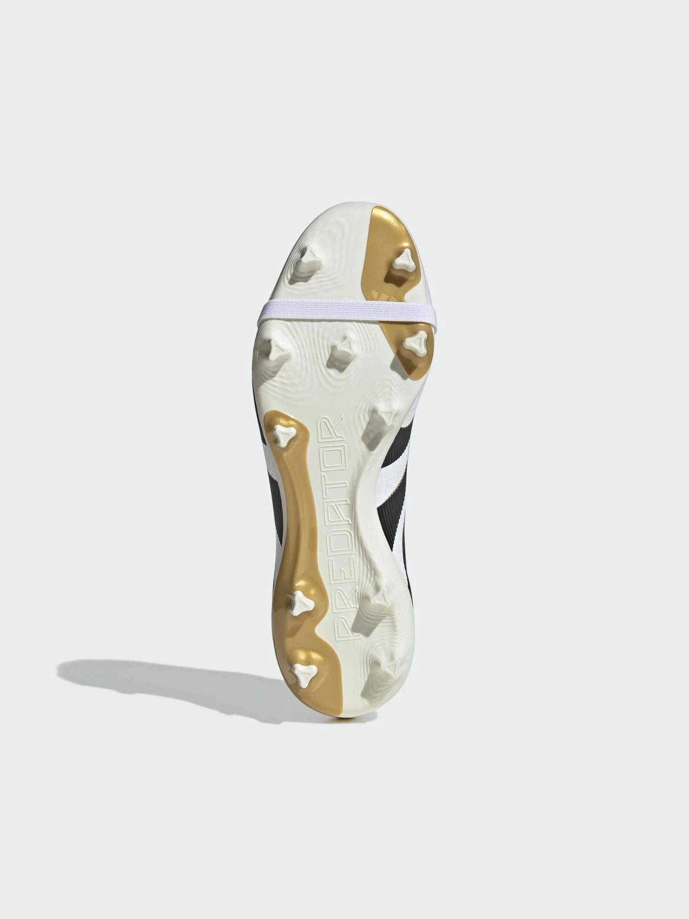 Кросівки Adidas Predator модель JI1114 Фото