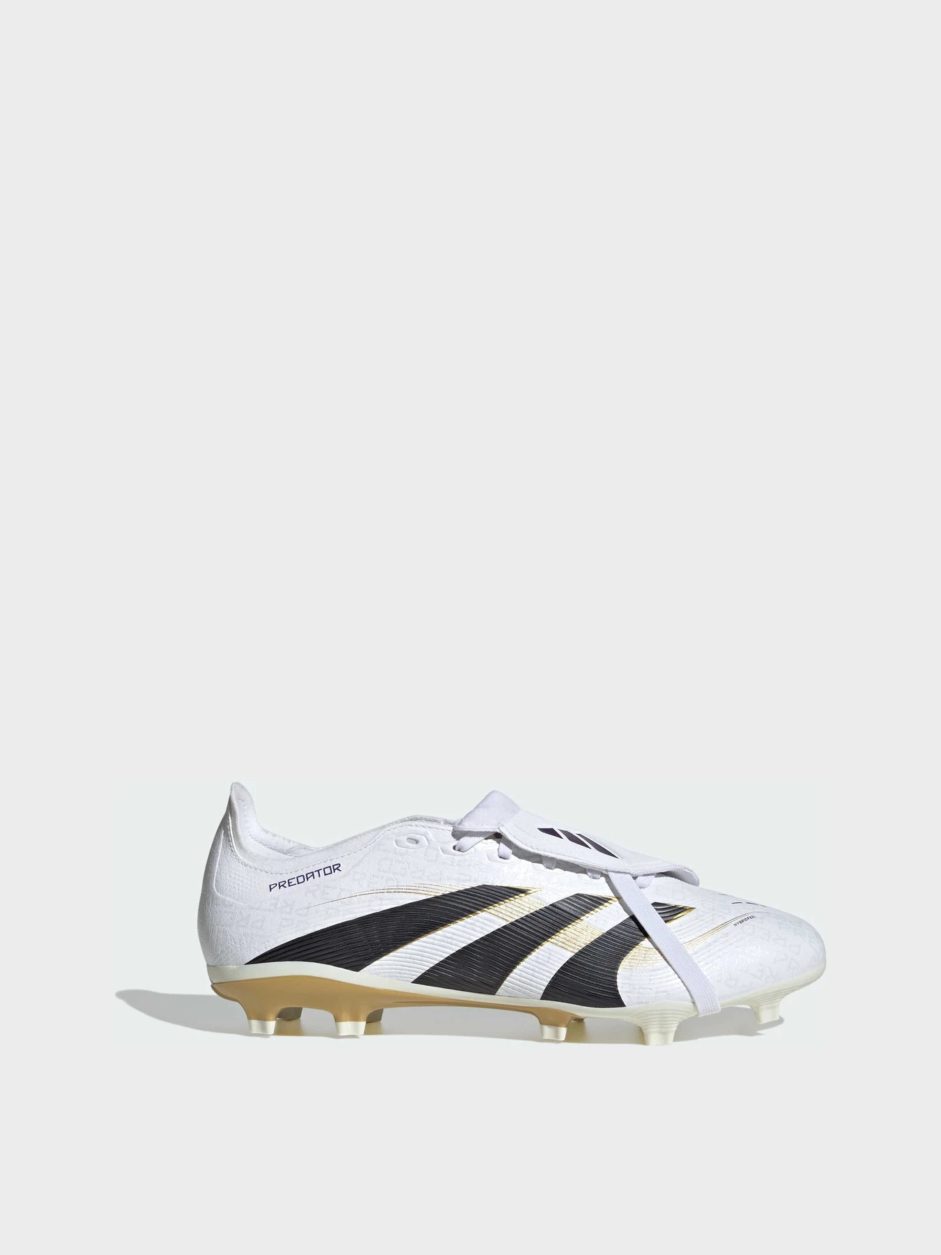 Кросівки Adidas Predator модель JI1114 Фото