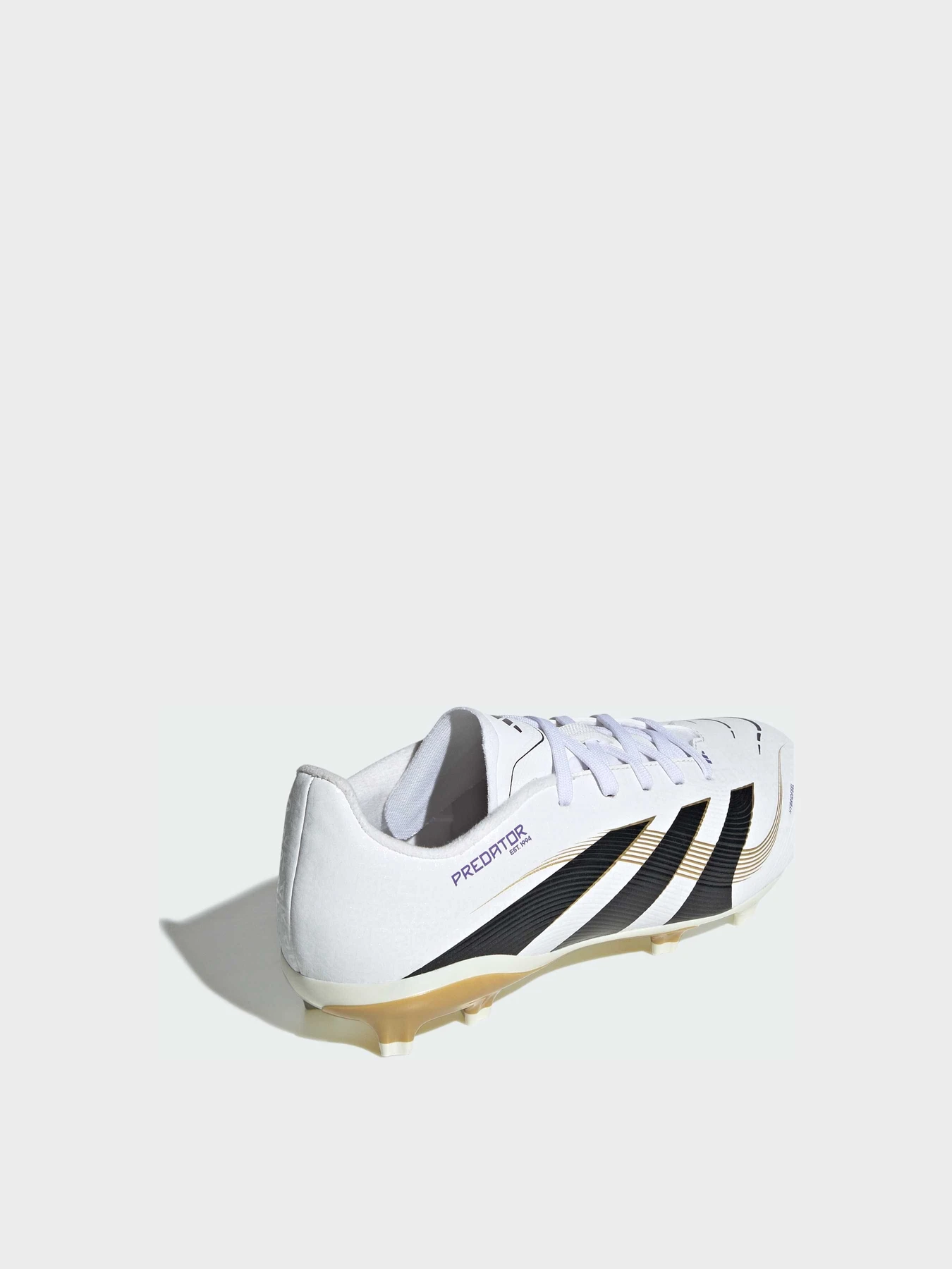 Кроссовки Adidas Predator модель JI1124 Кроссовки Adidas Predator модель JI1124 Фото
