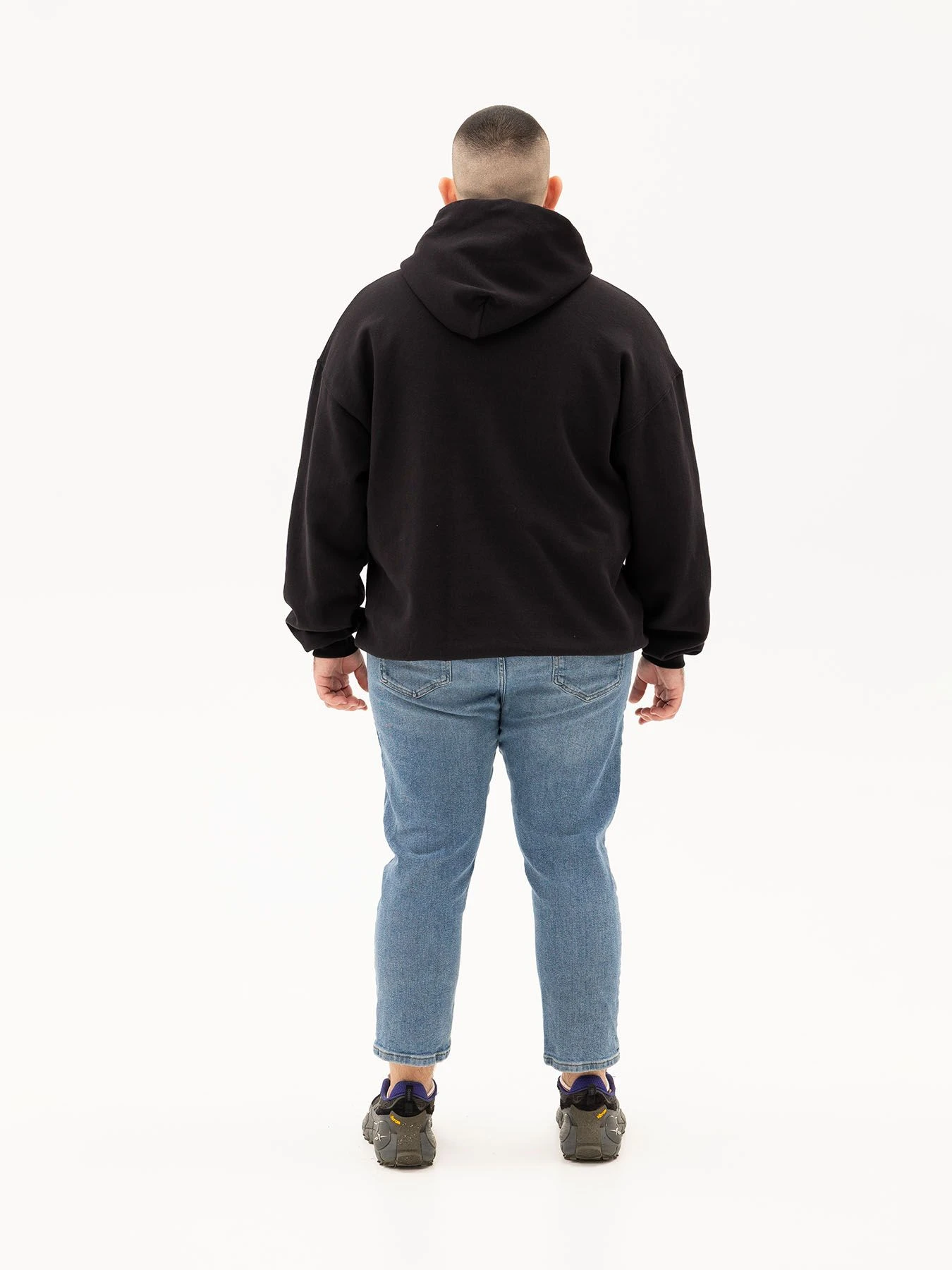 Худи и свитшоты Fruit of the loom Classic hooded sweat модель 0622080363XL Худи и свитшоты Fruit of the loom Classic hooded sweat модель 0622080363XL Фото