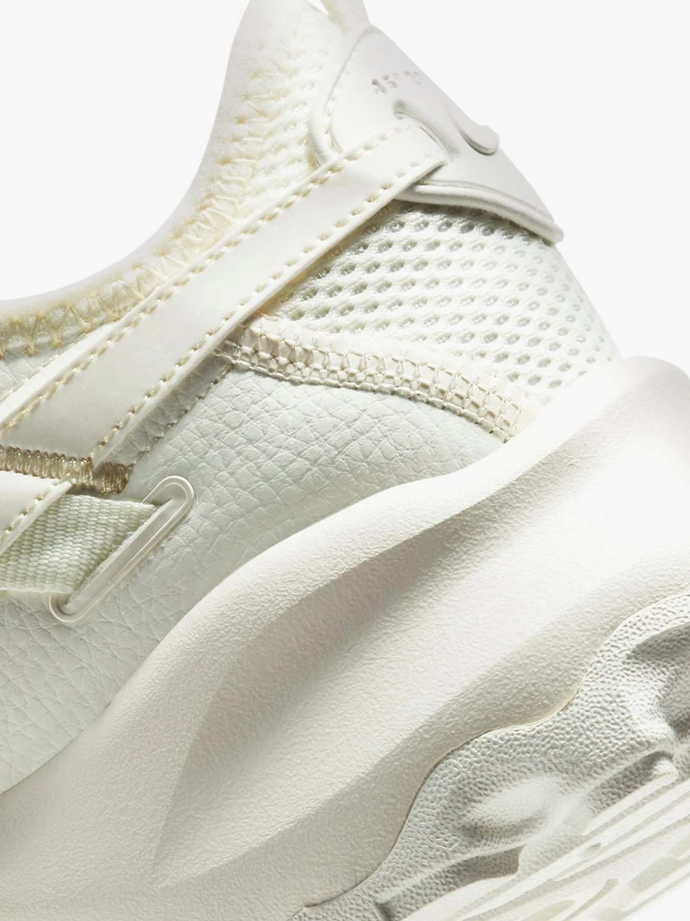Кросівки NIKE модель DD9682.100 Кросівки NIKE модель DD9682.100 Фото